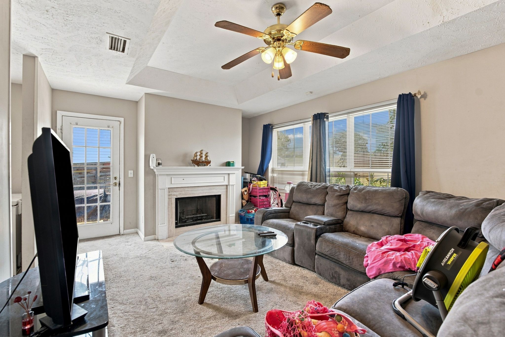 511 Holland Ridge Dr