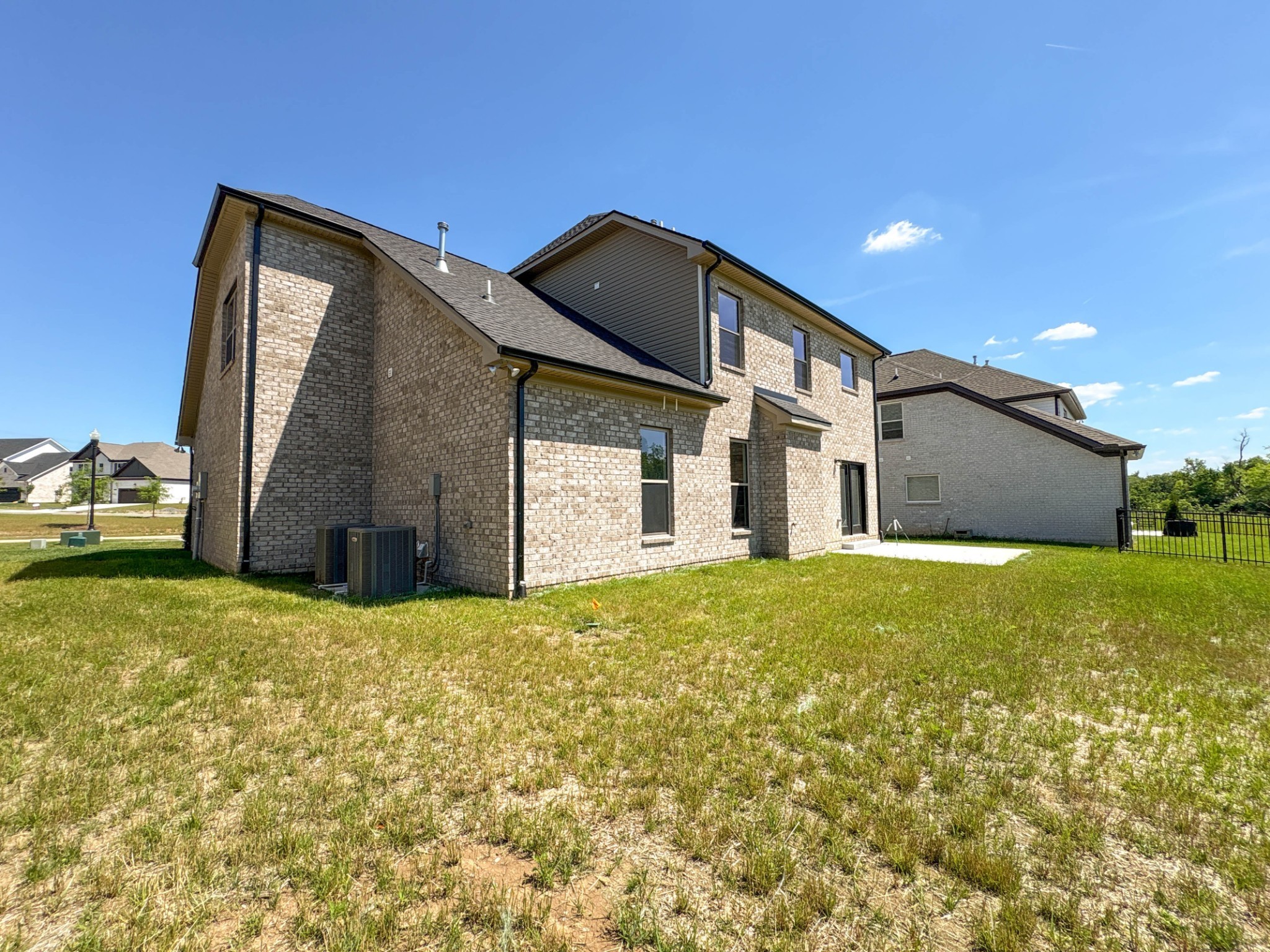 112 Harlinsdale Blvd