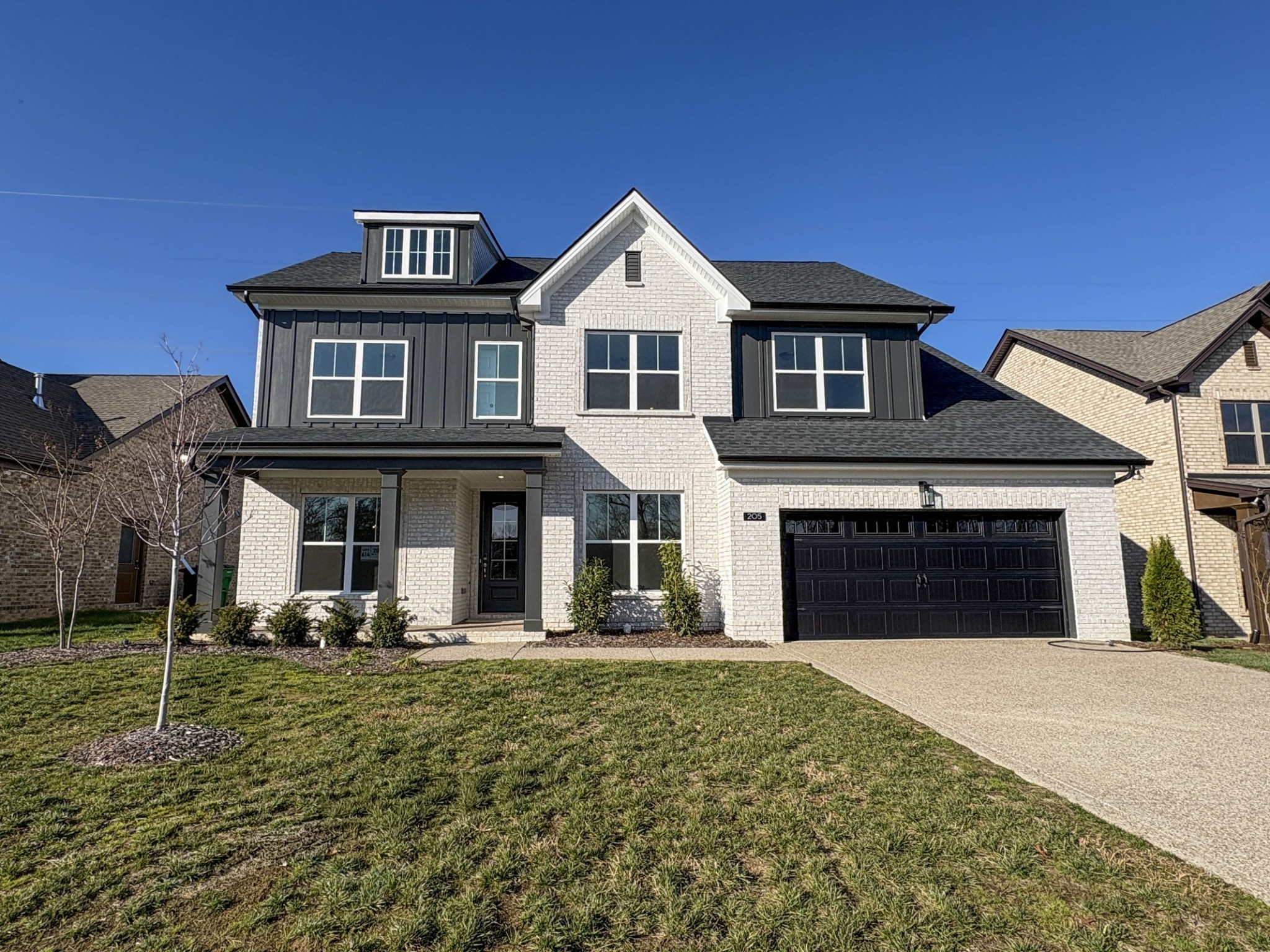 205 Settlers Way