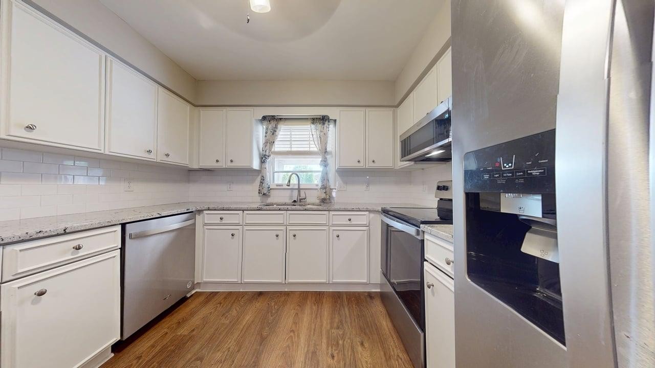 2148 River Chase Dr