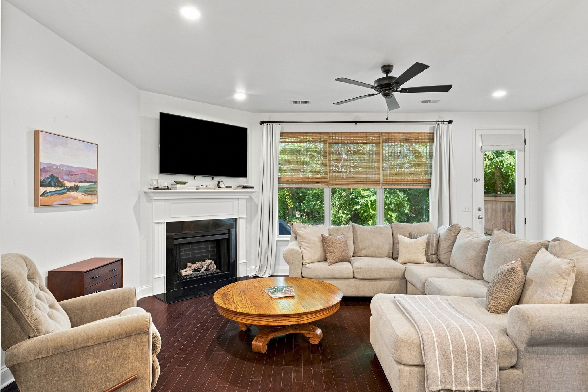 429 Waterbrook Dr