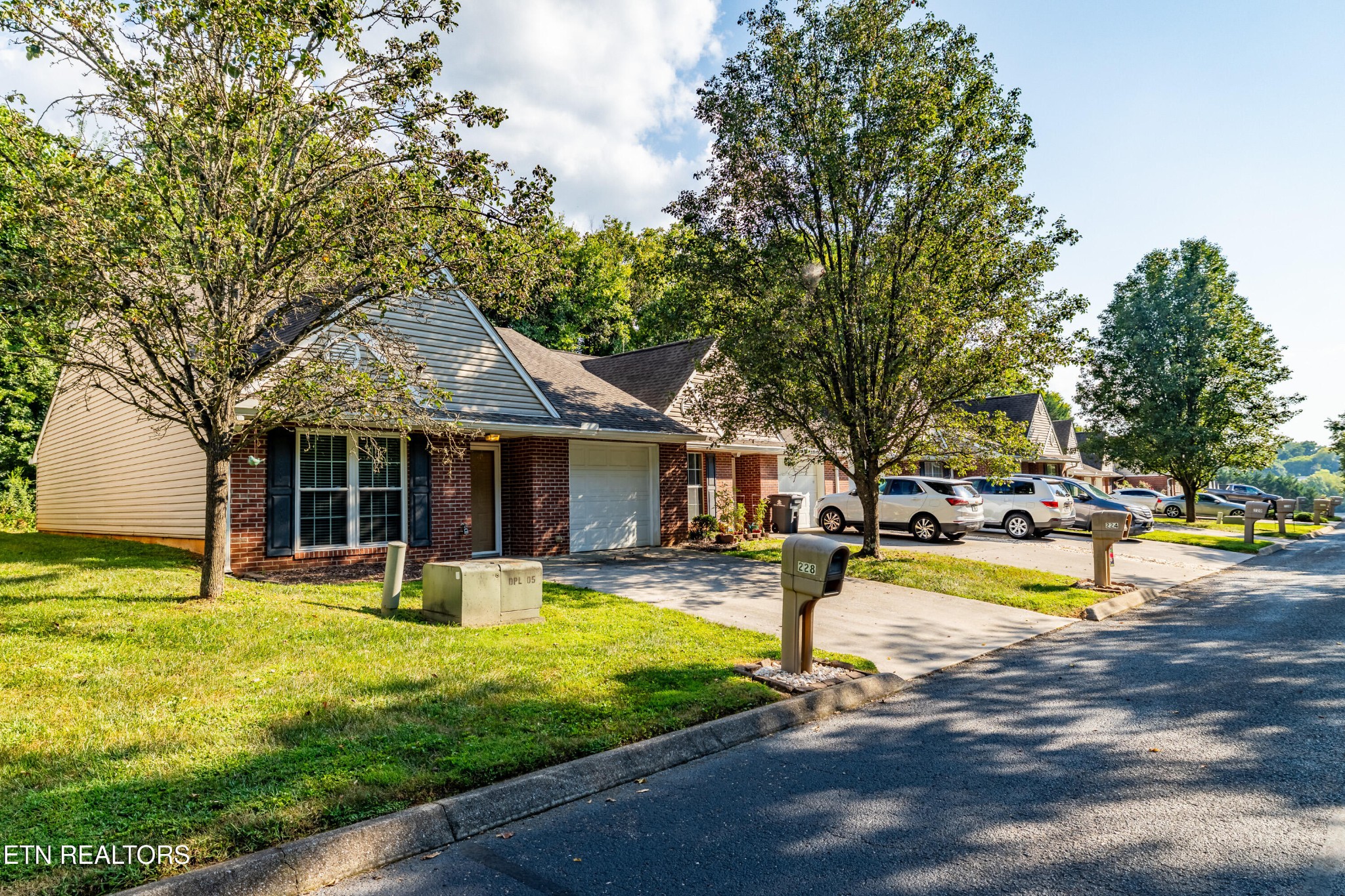 228 Dalton Place Way