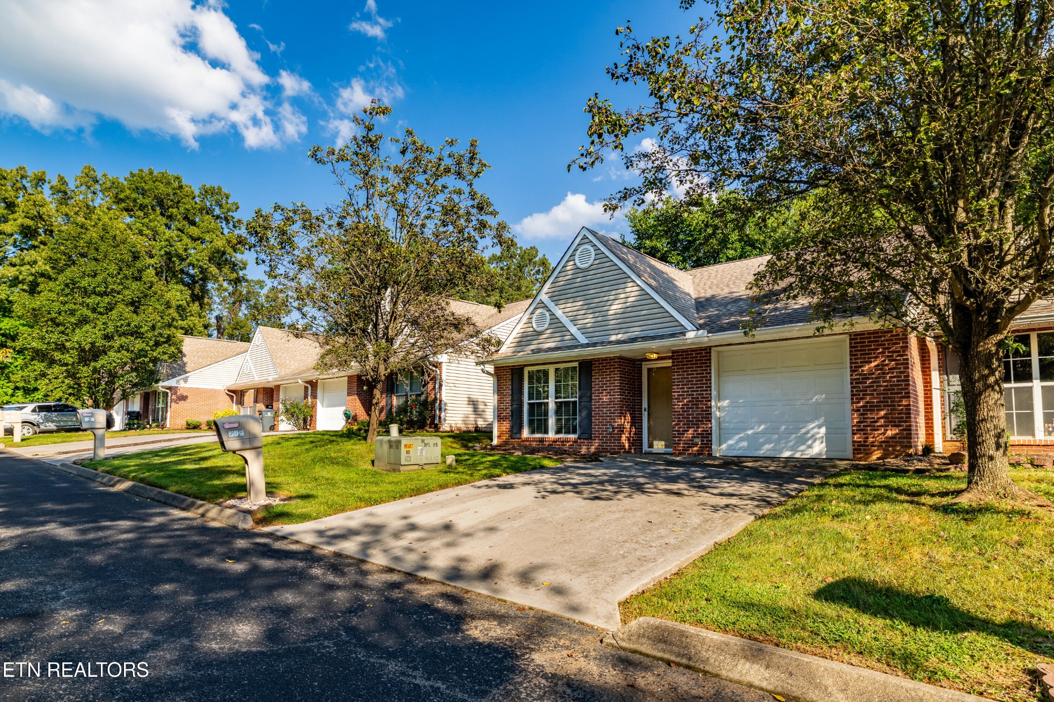 228 Dalton Place Way