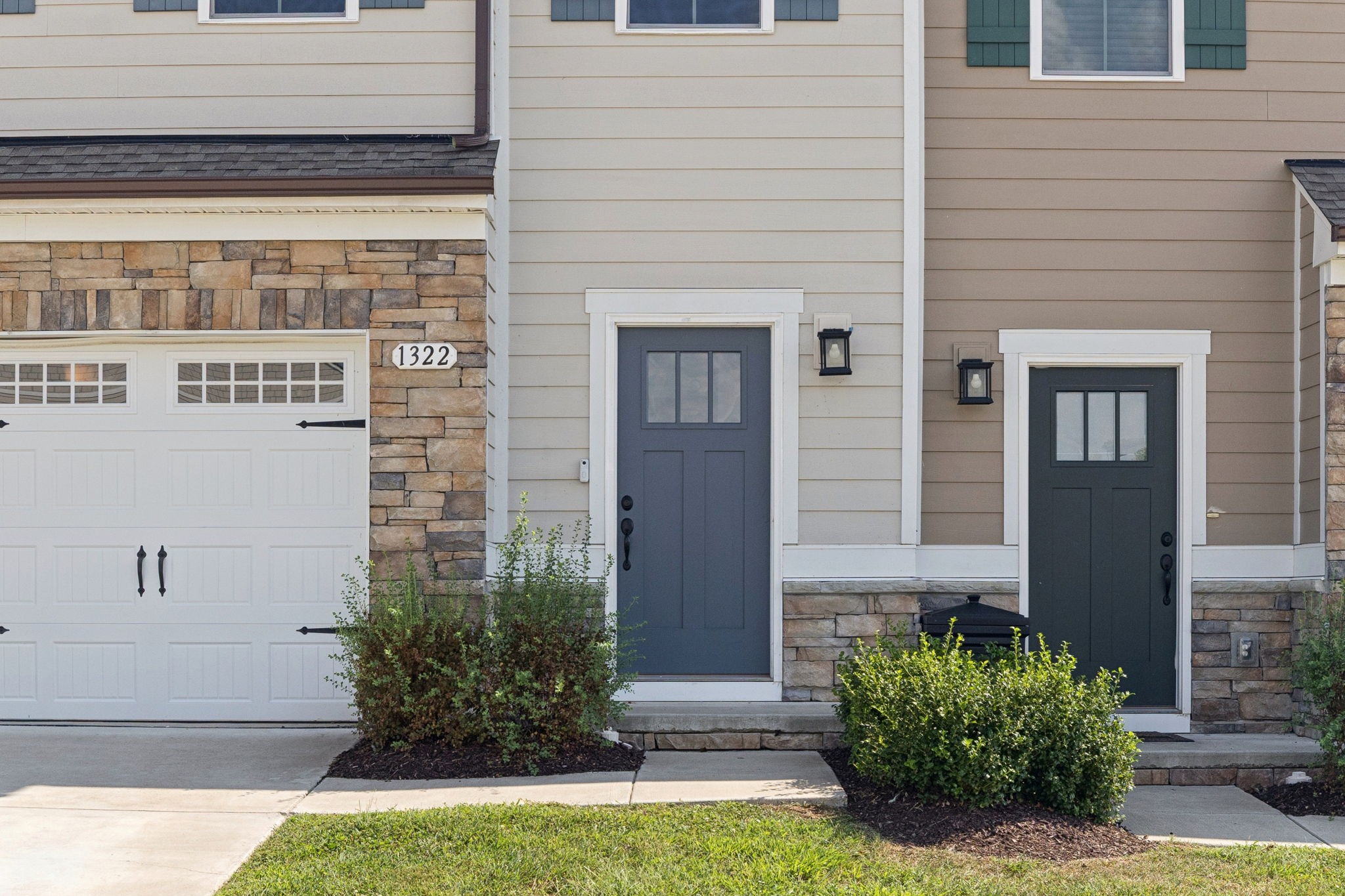 1322 Crescent Ridge Dr
