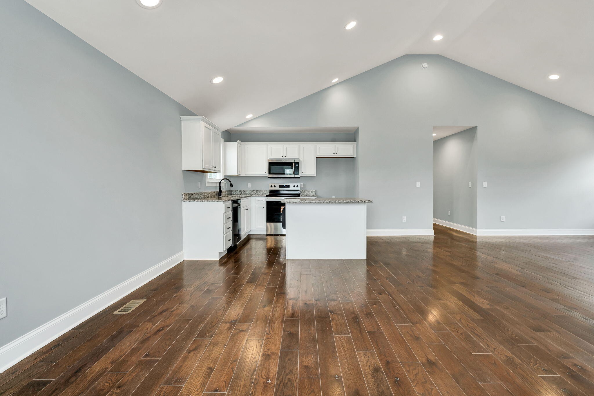 440 Johnson Boulevard, SE