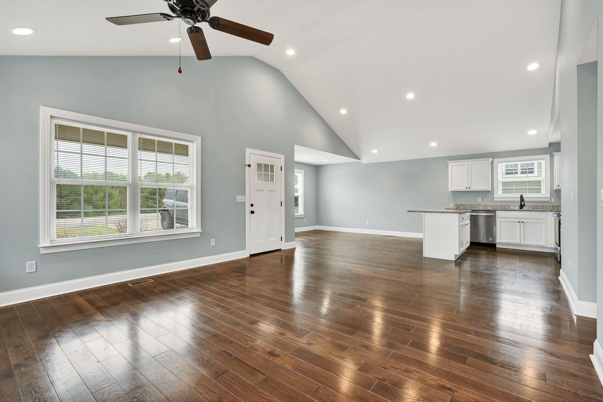 440 Johnson Boulevard, SE