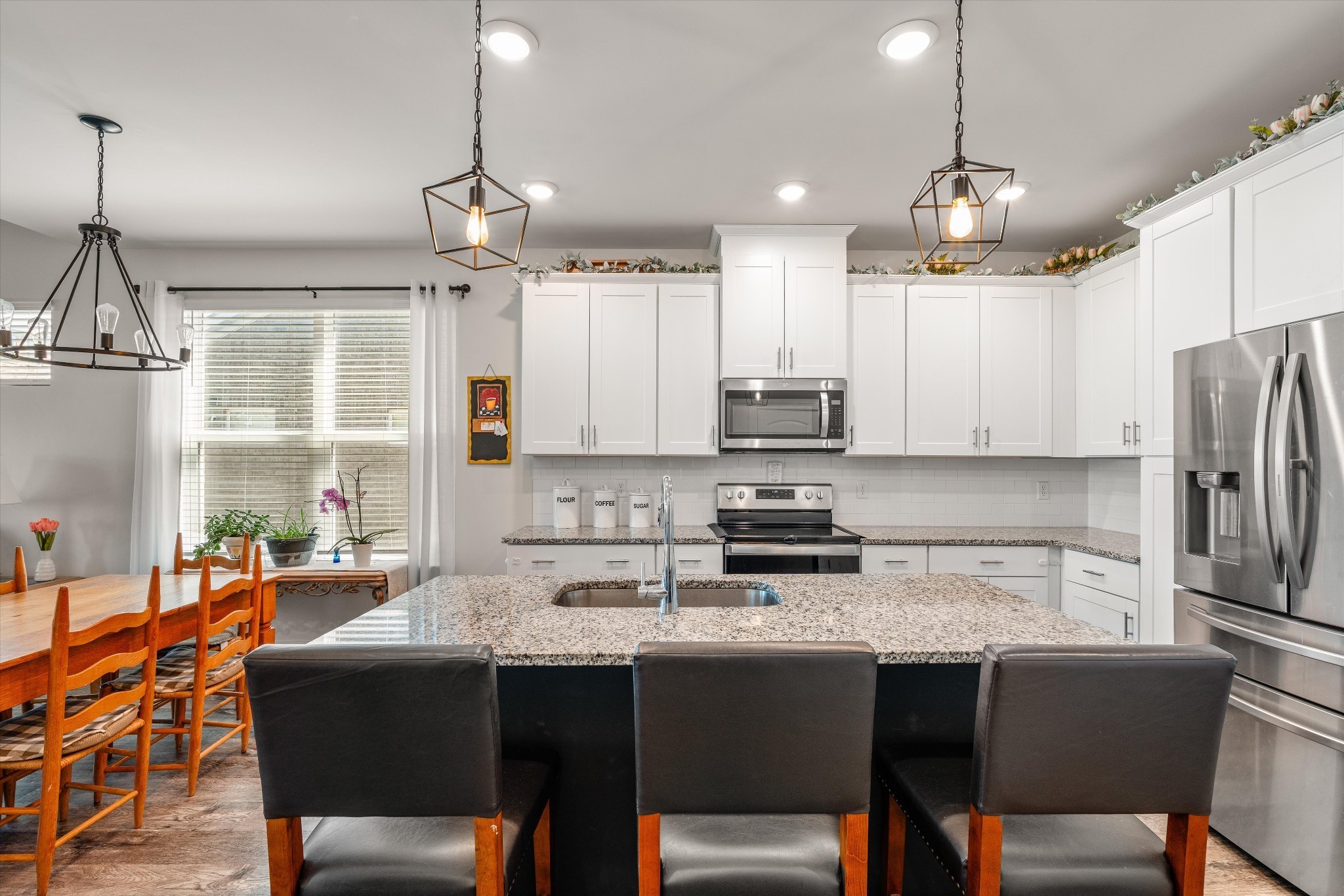 416 Deveron Dr