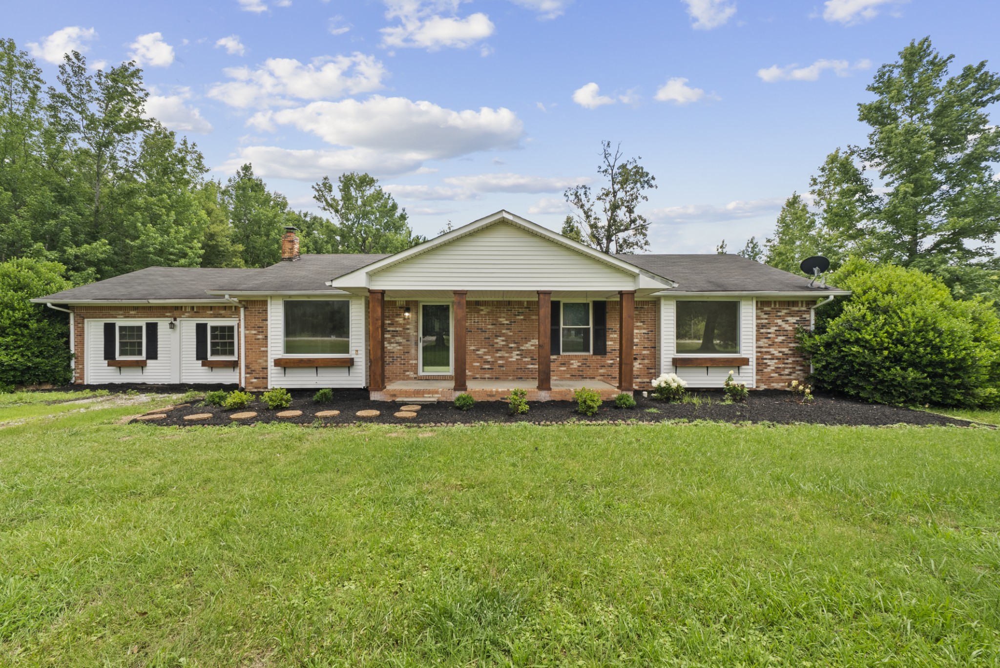 4982 Highway 43, N