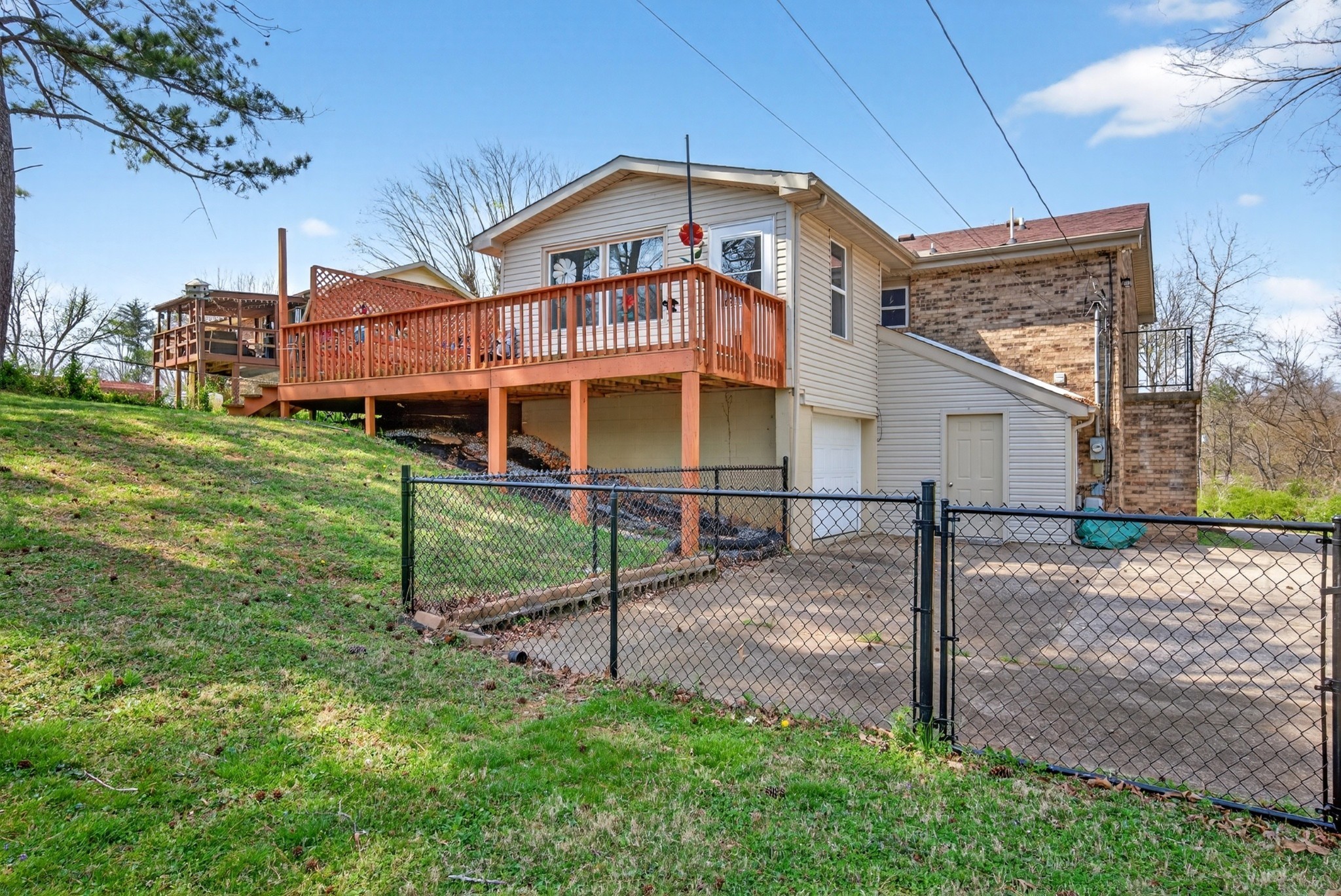 1287 Jostin Dr