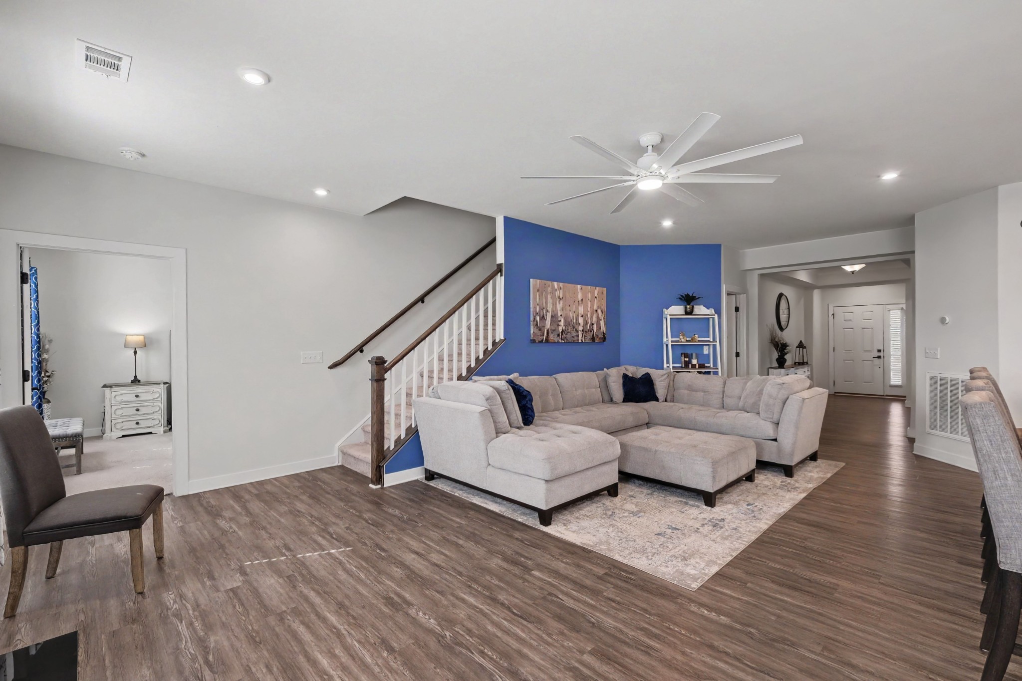 801 Raintree Dr