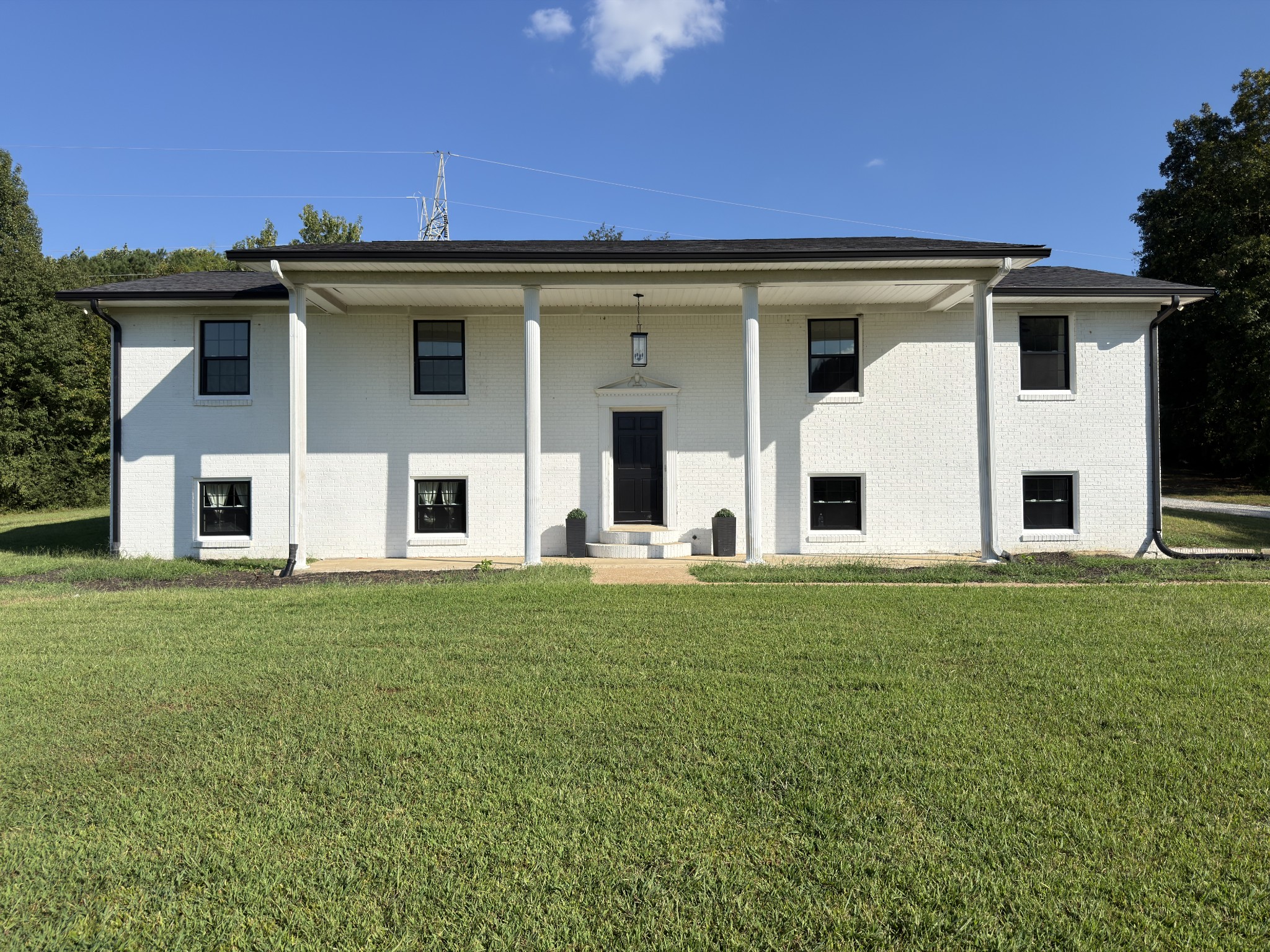 2315 Grandview