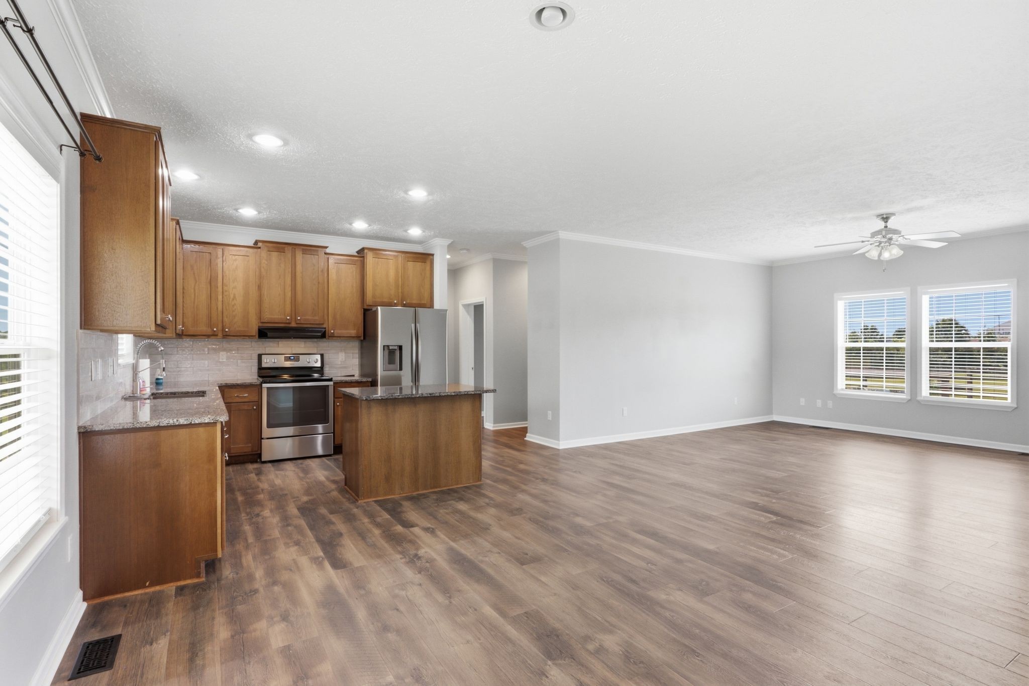 2308 Mustang Way