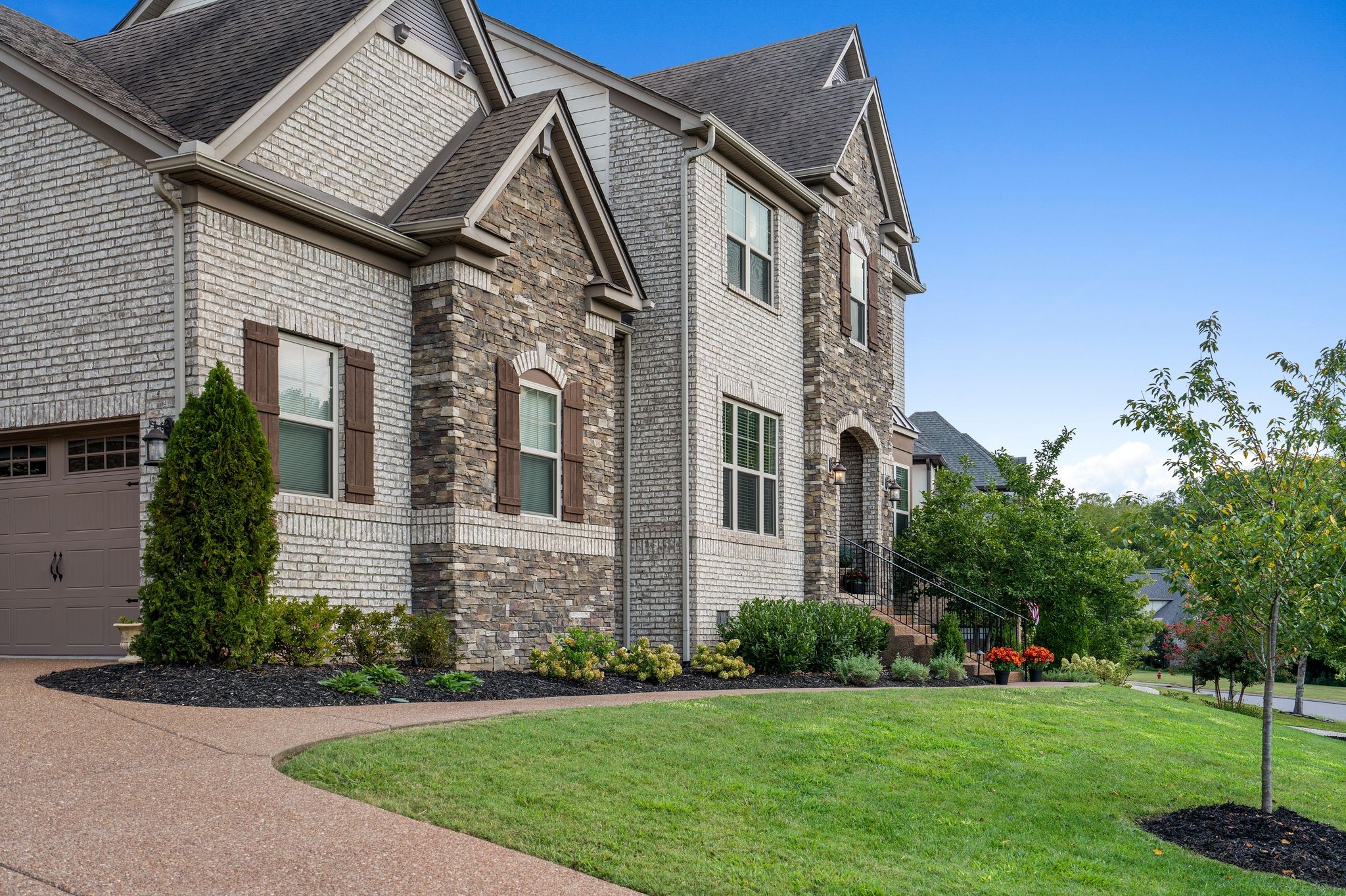 555 Great Angelica Way