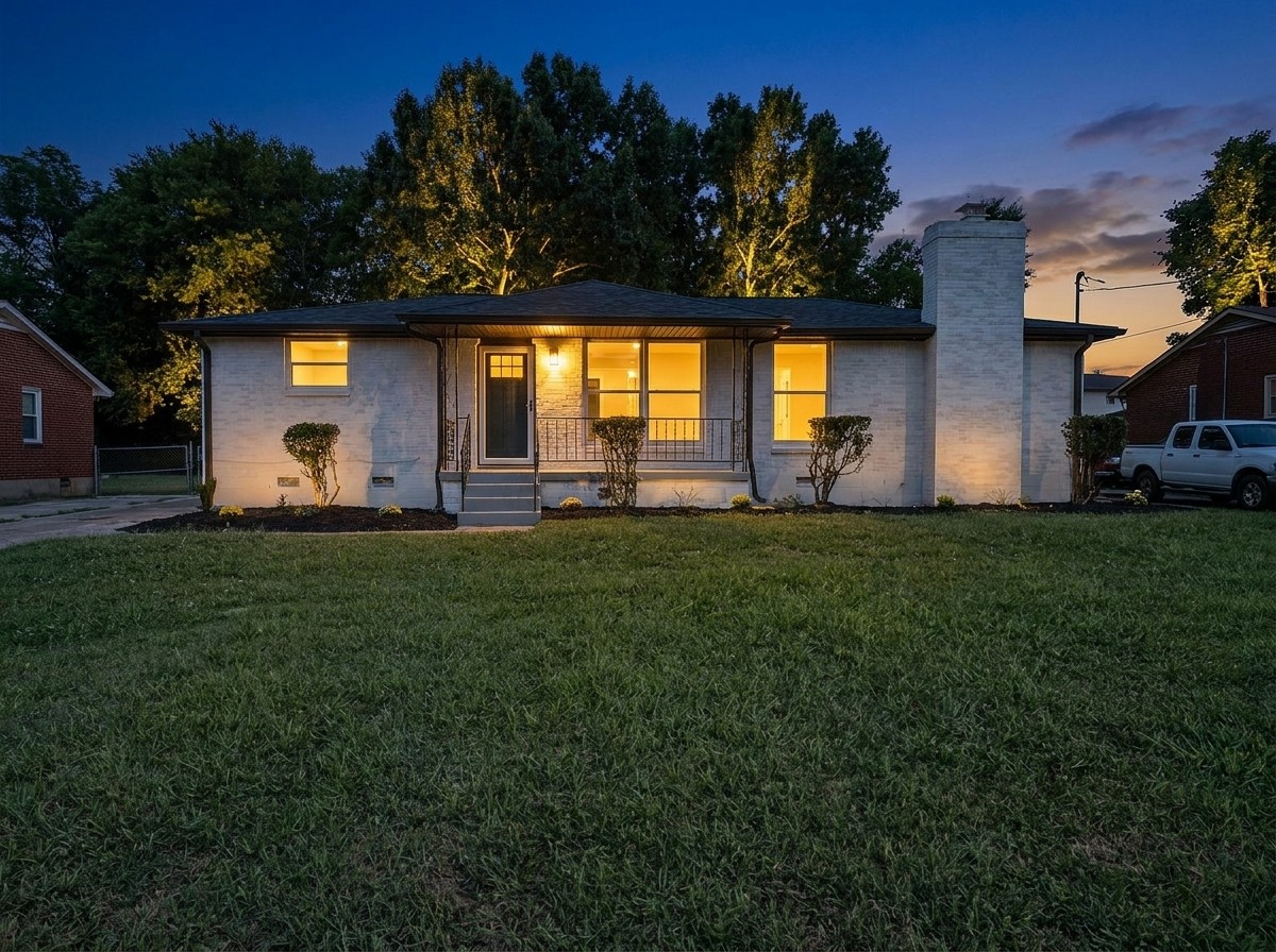 3865 Augusta Dr