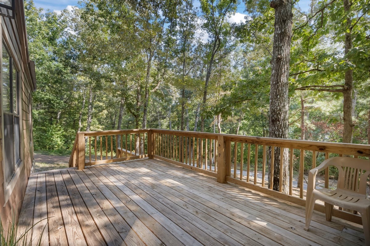 2550 N Eagle Creek Rd