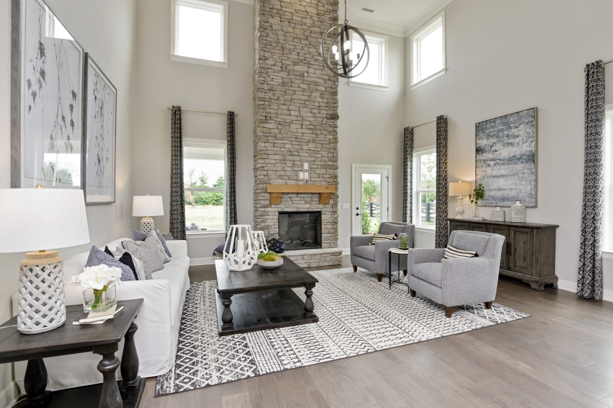 3435 Maywood Court