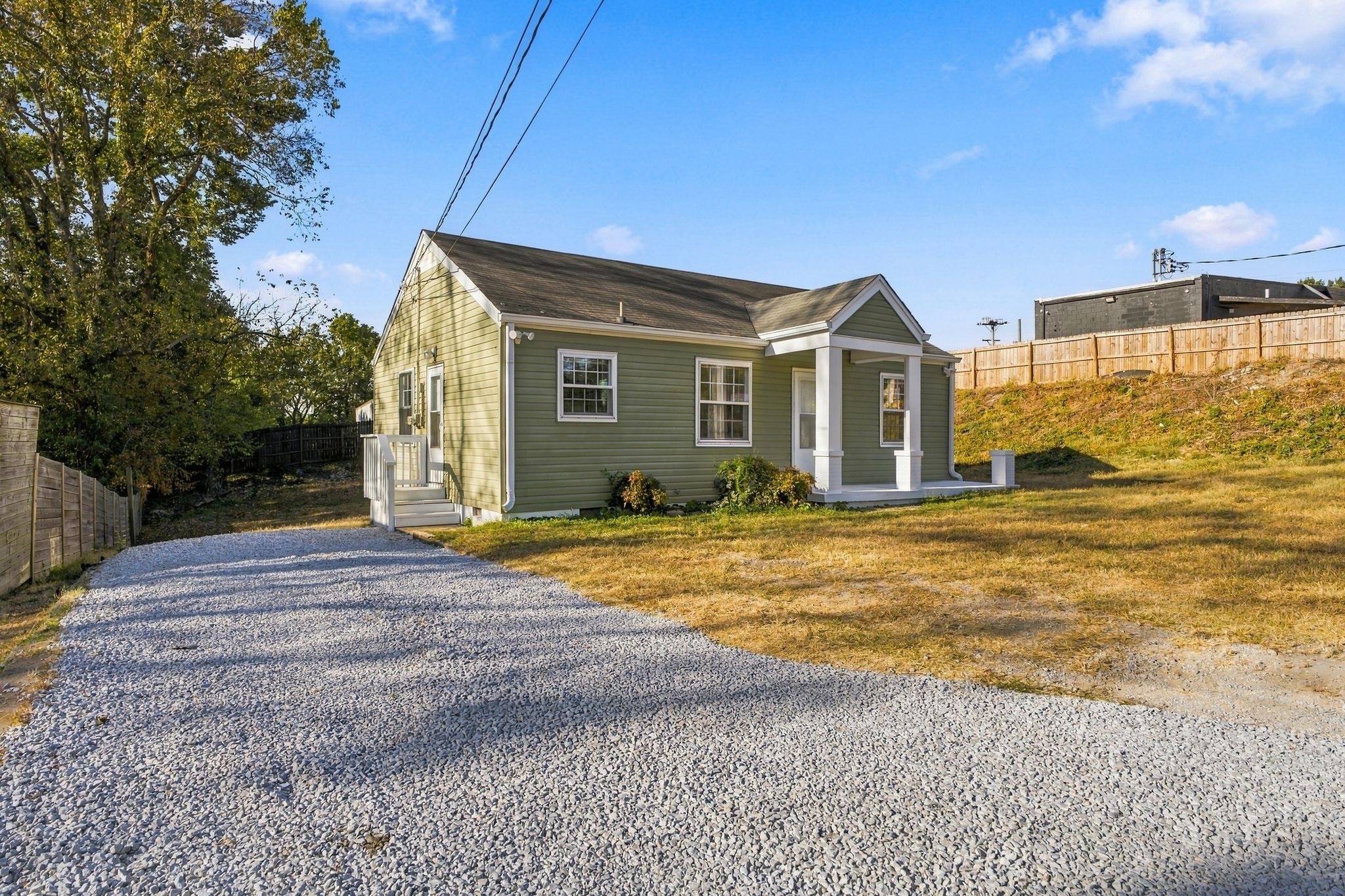 106 Dellway Dr