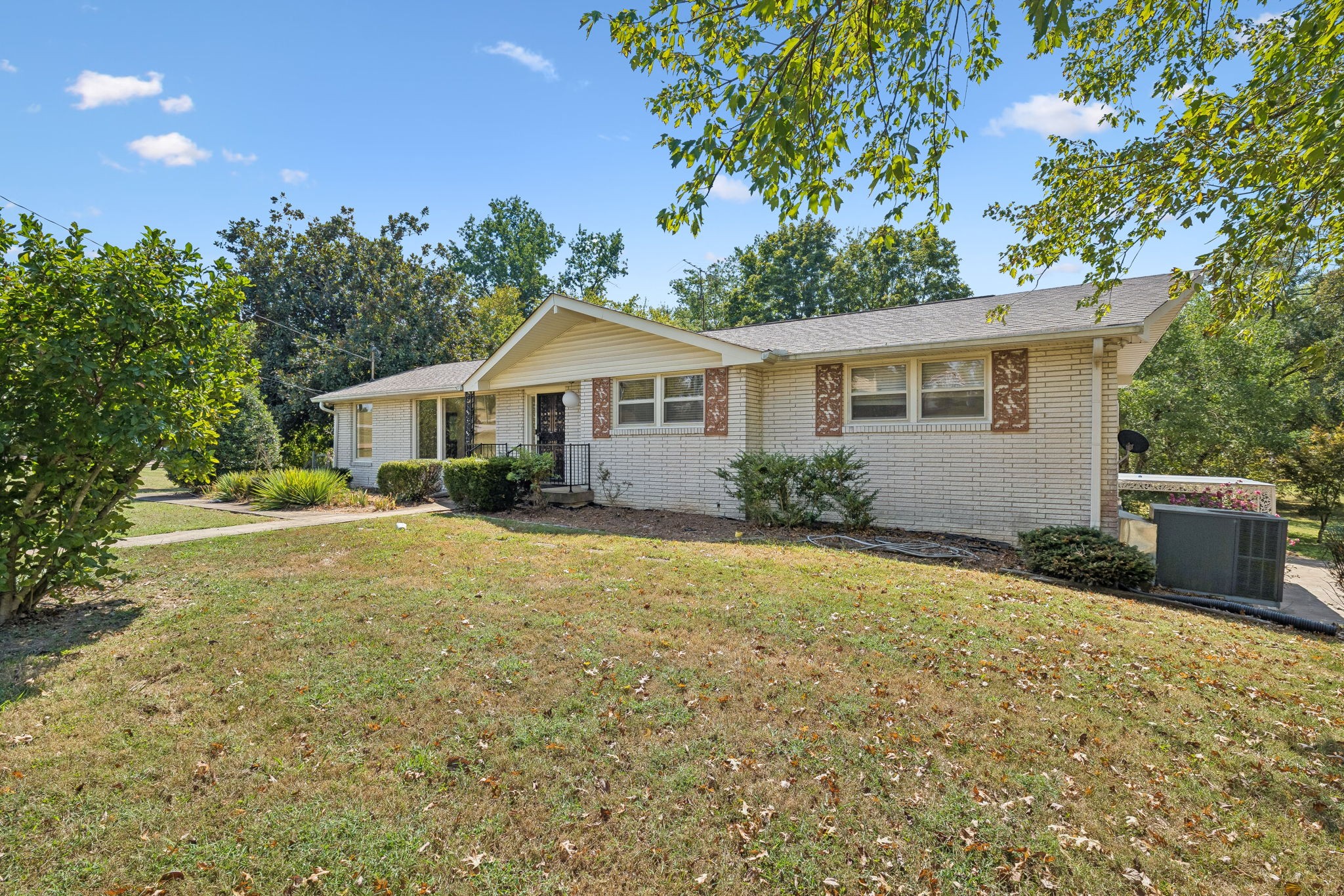 1225 Dalemere Dr