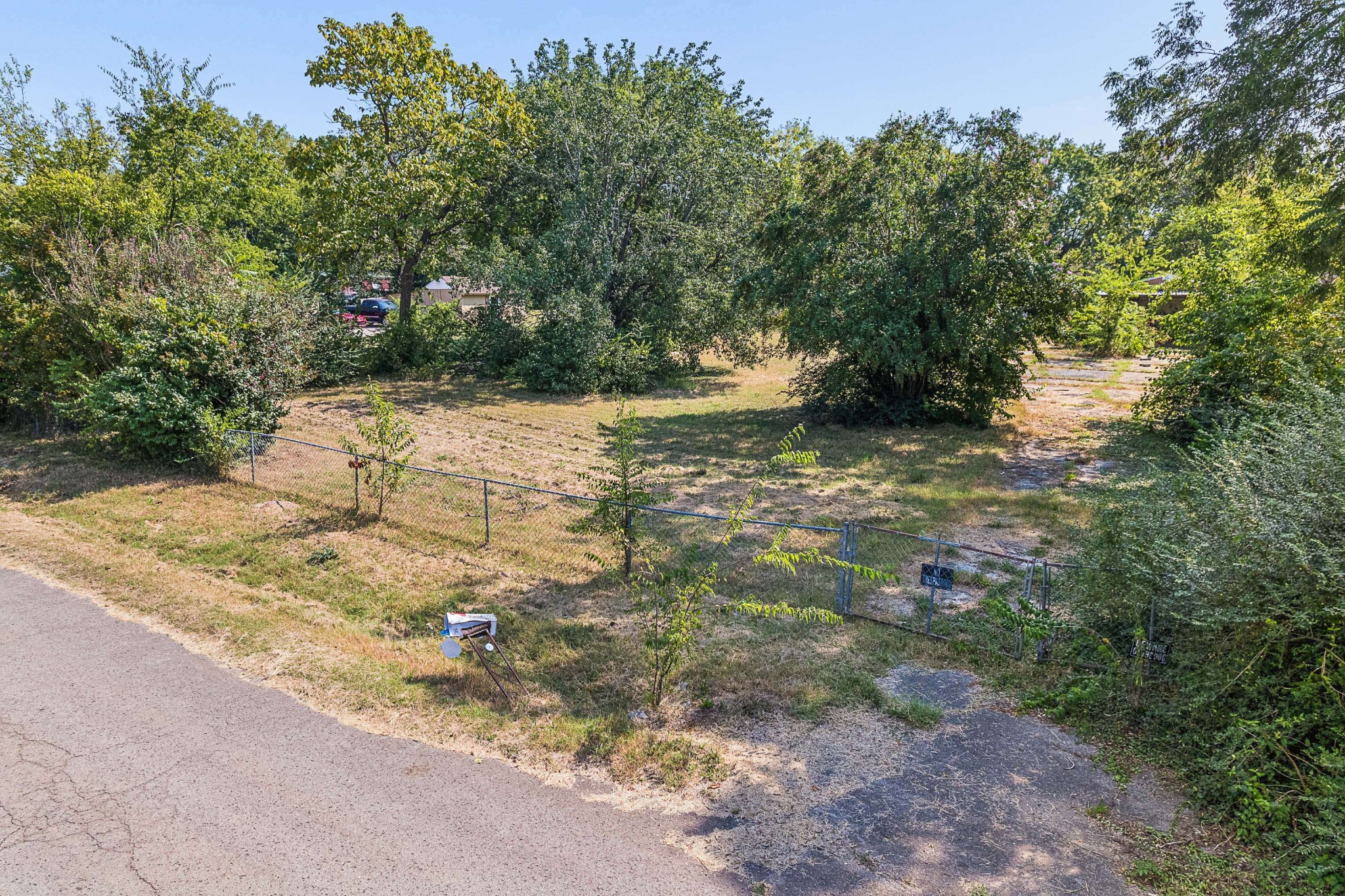 3904 Milford Rd