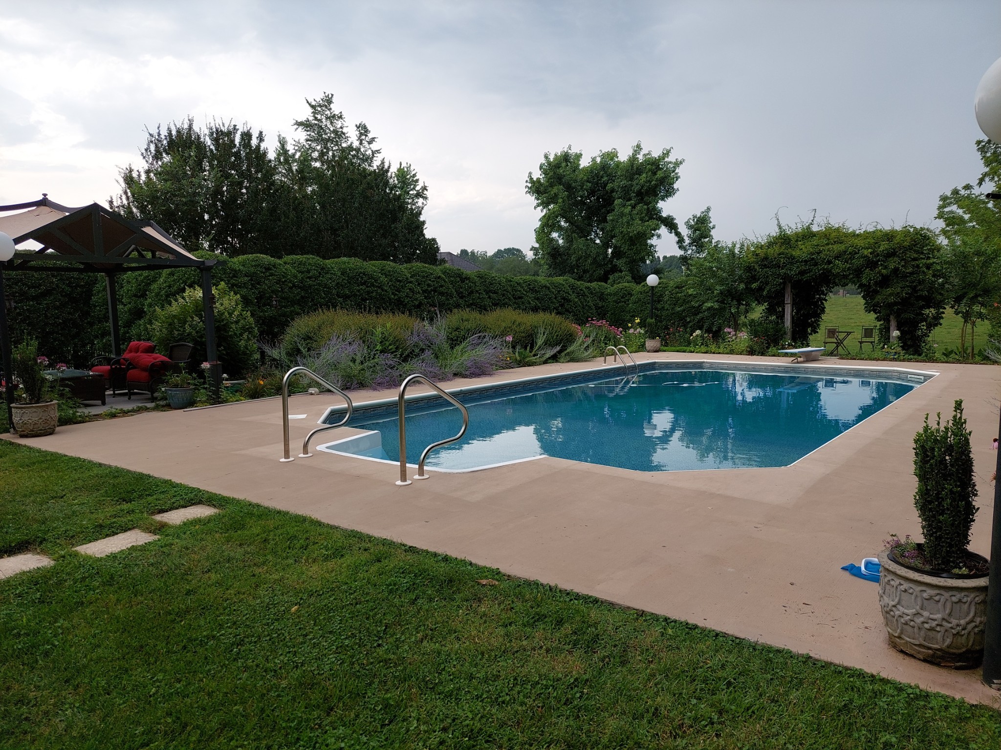 1413 Highway 130, E