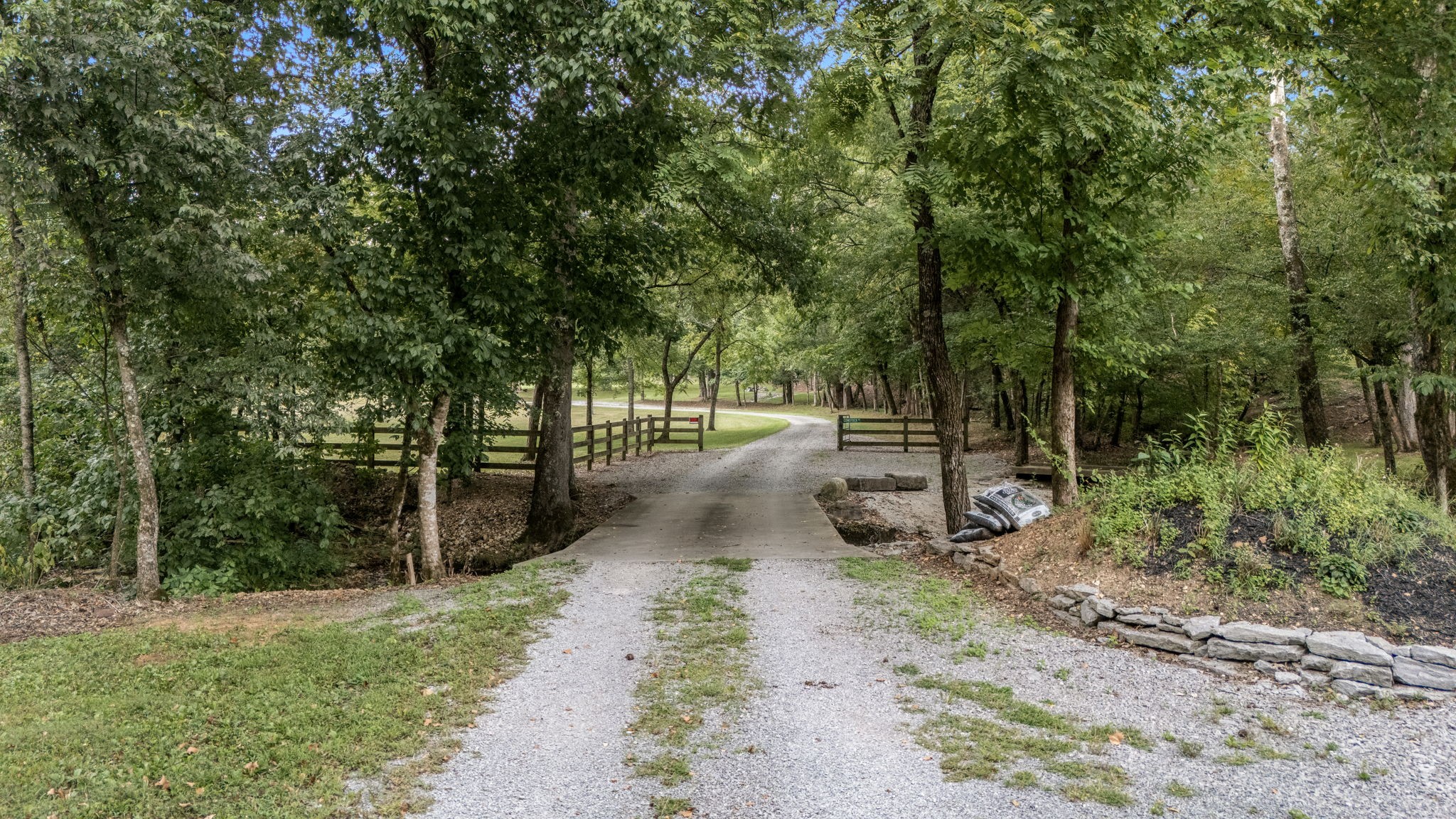 615 Carr Creek Rd