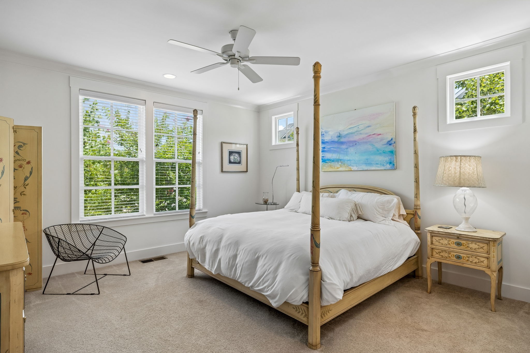 201 Moray Ct