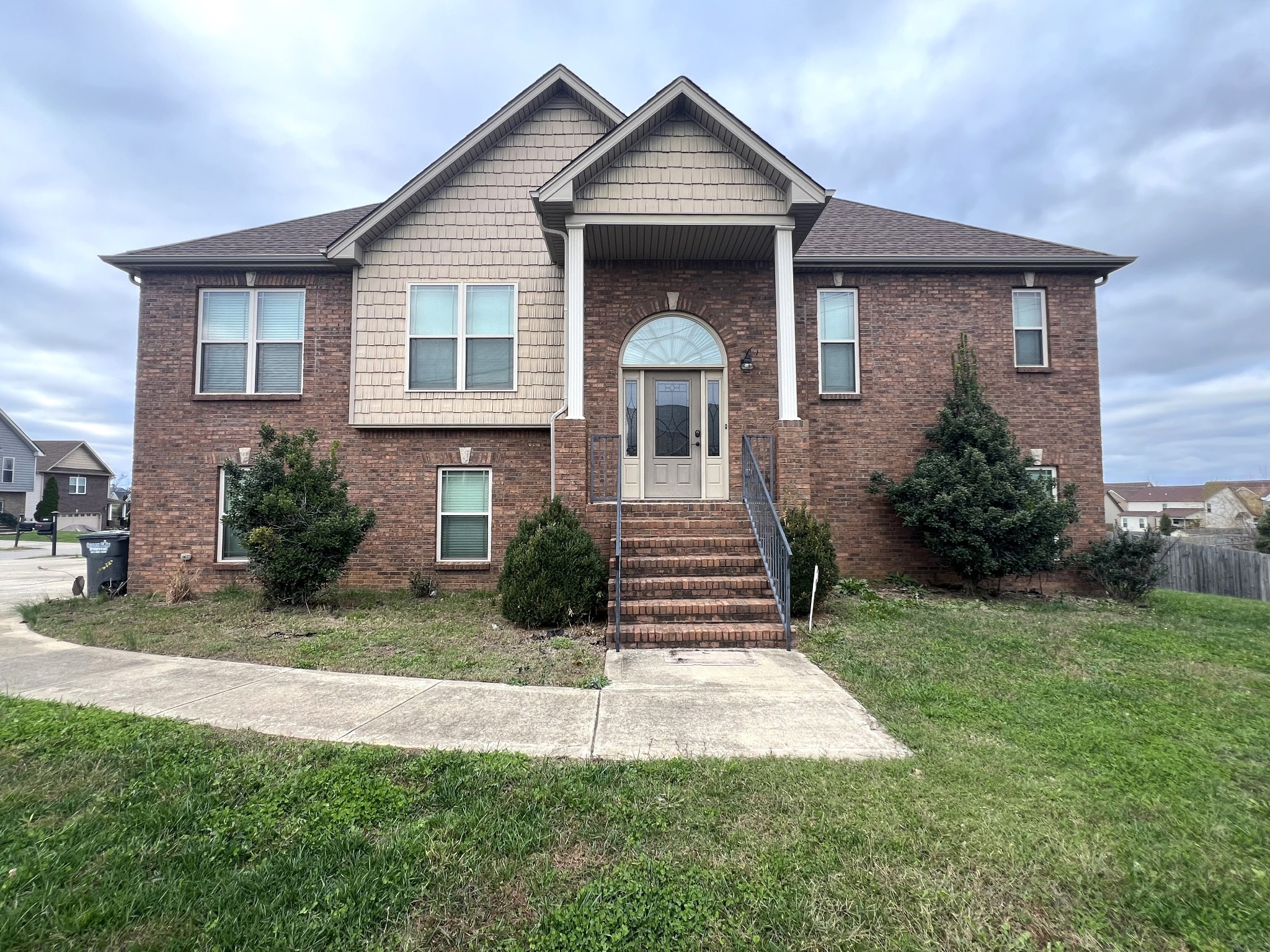 1701 Winterhaven Ct