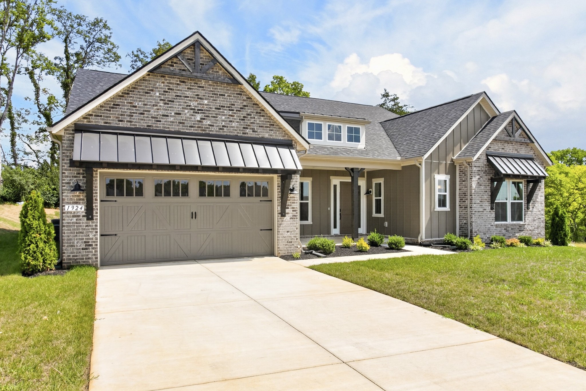 1924 Harmony Road