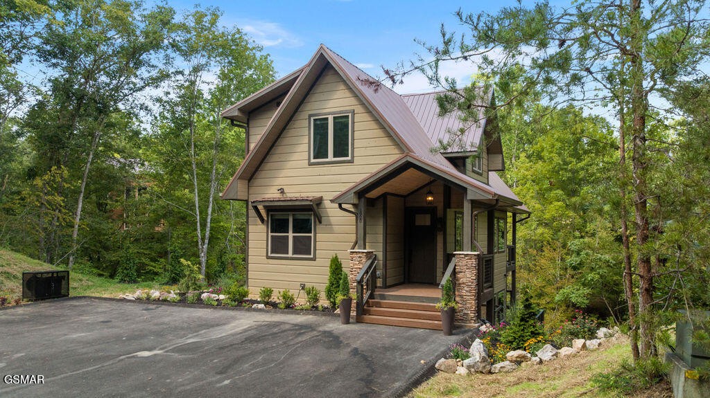 1920 Smoky Cove Road