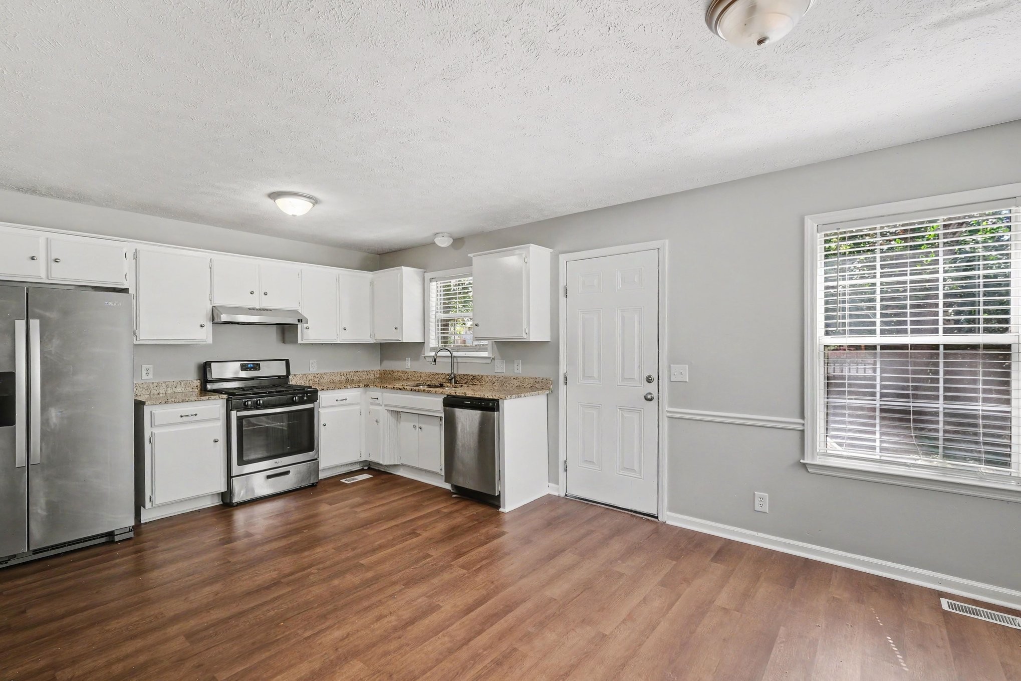 1520 Water Oak Ct