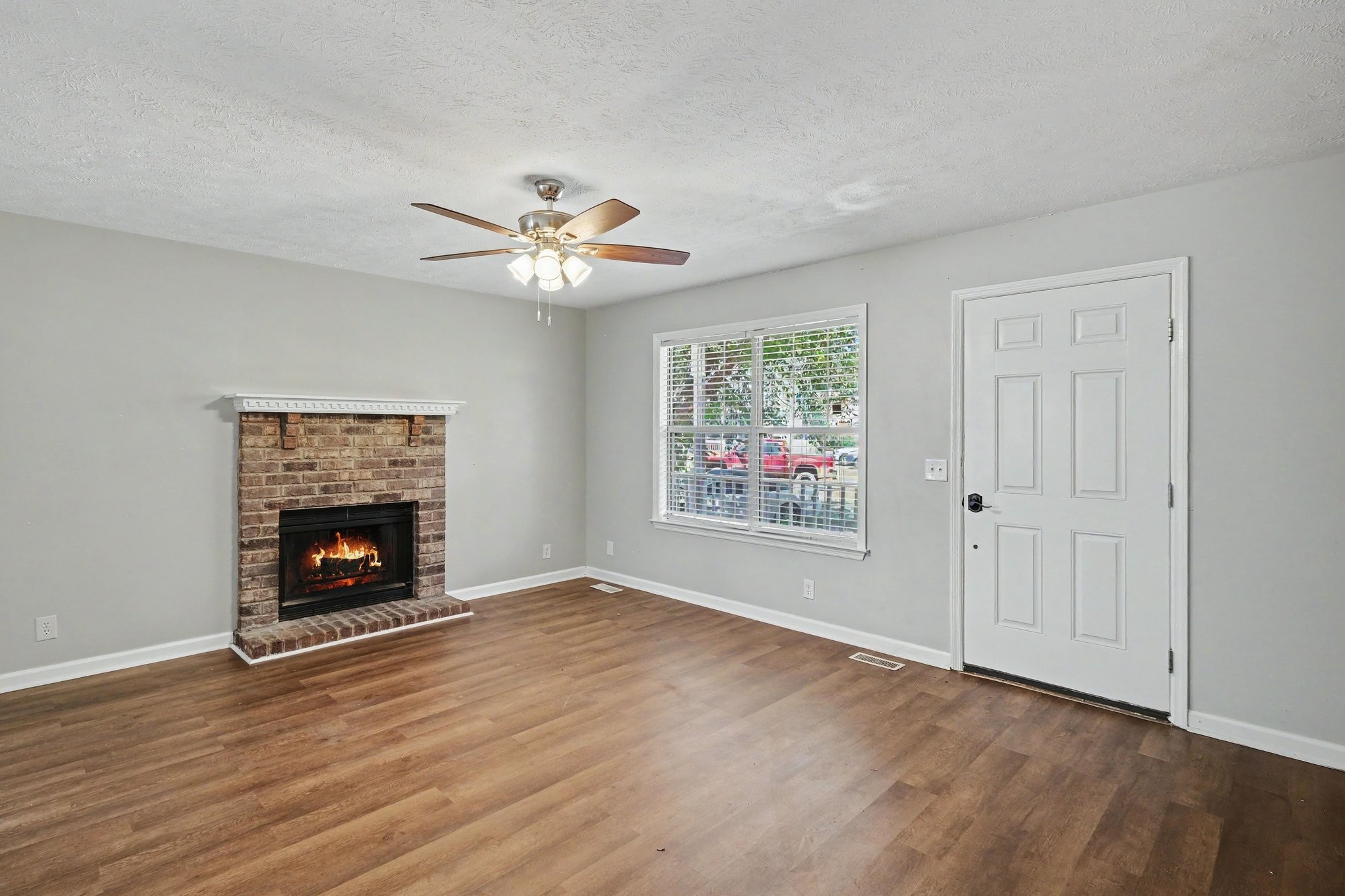 1520 Water Oak Ct