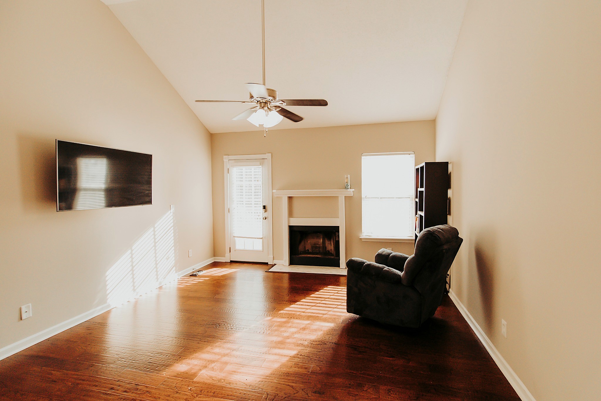 524 Barney Ln