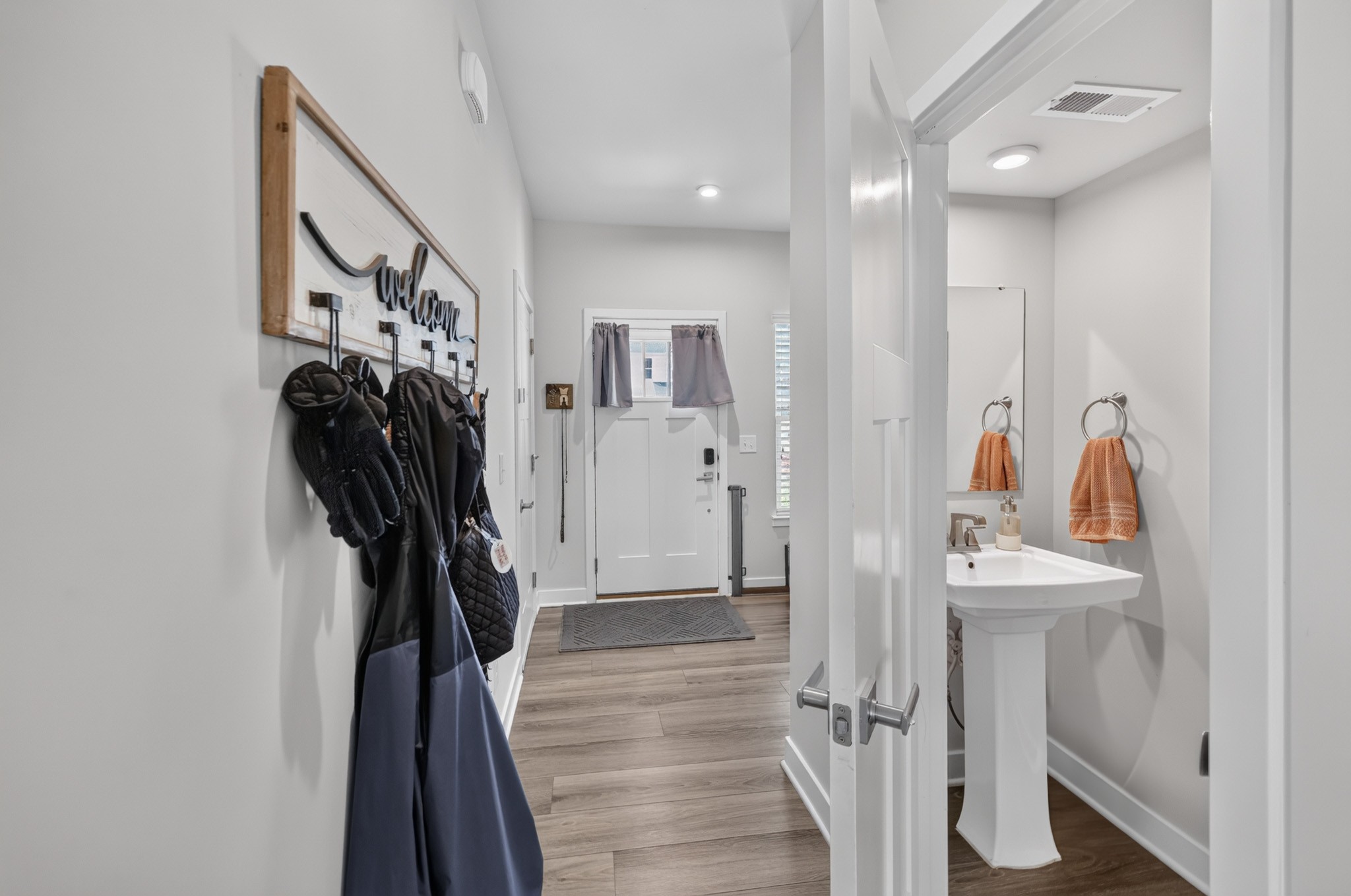 228 Pryor Dr