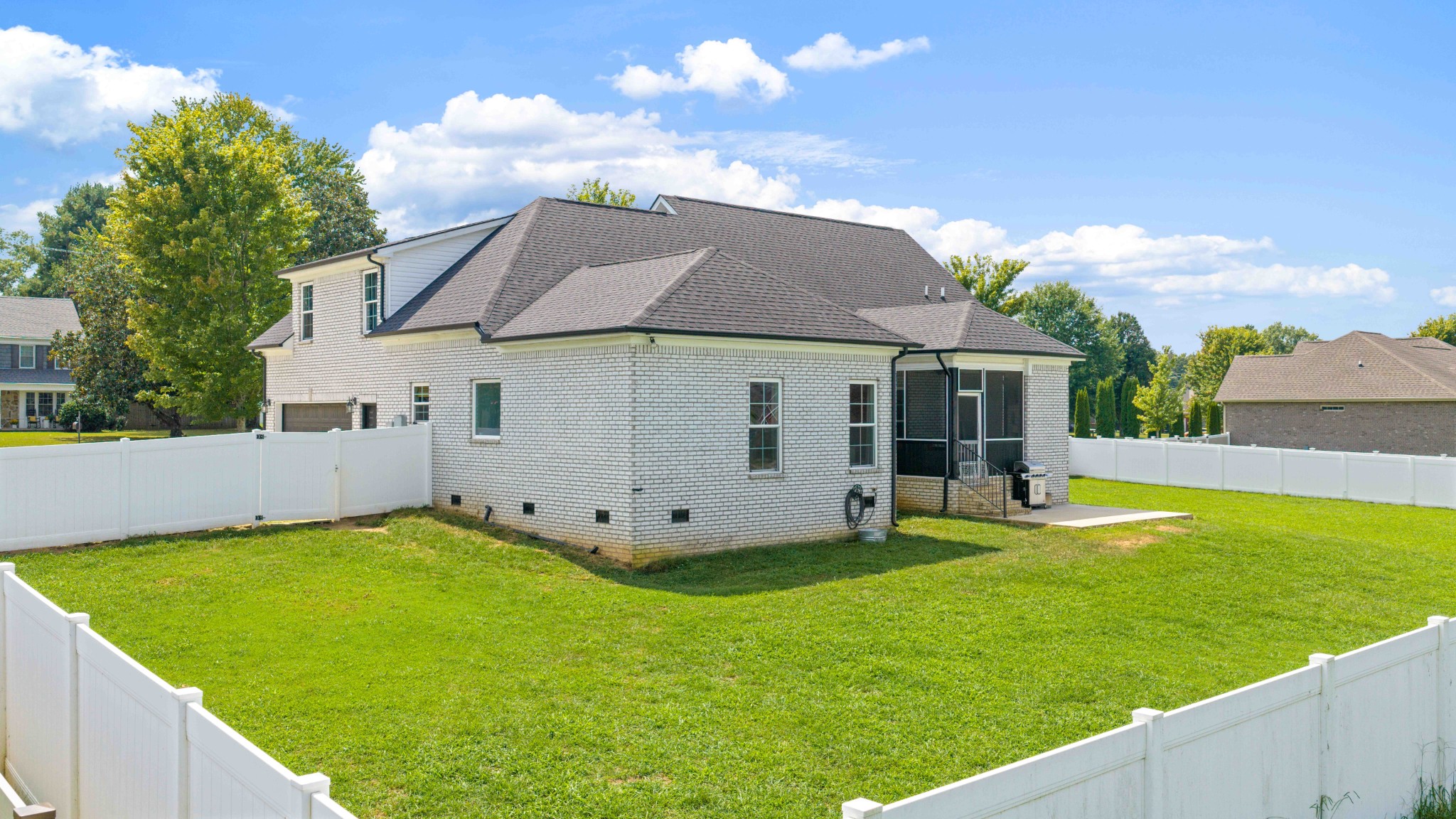 79 Bluegrass Dr