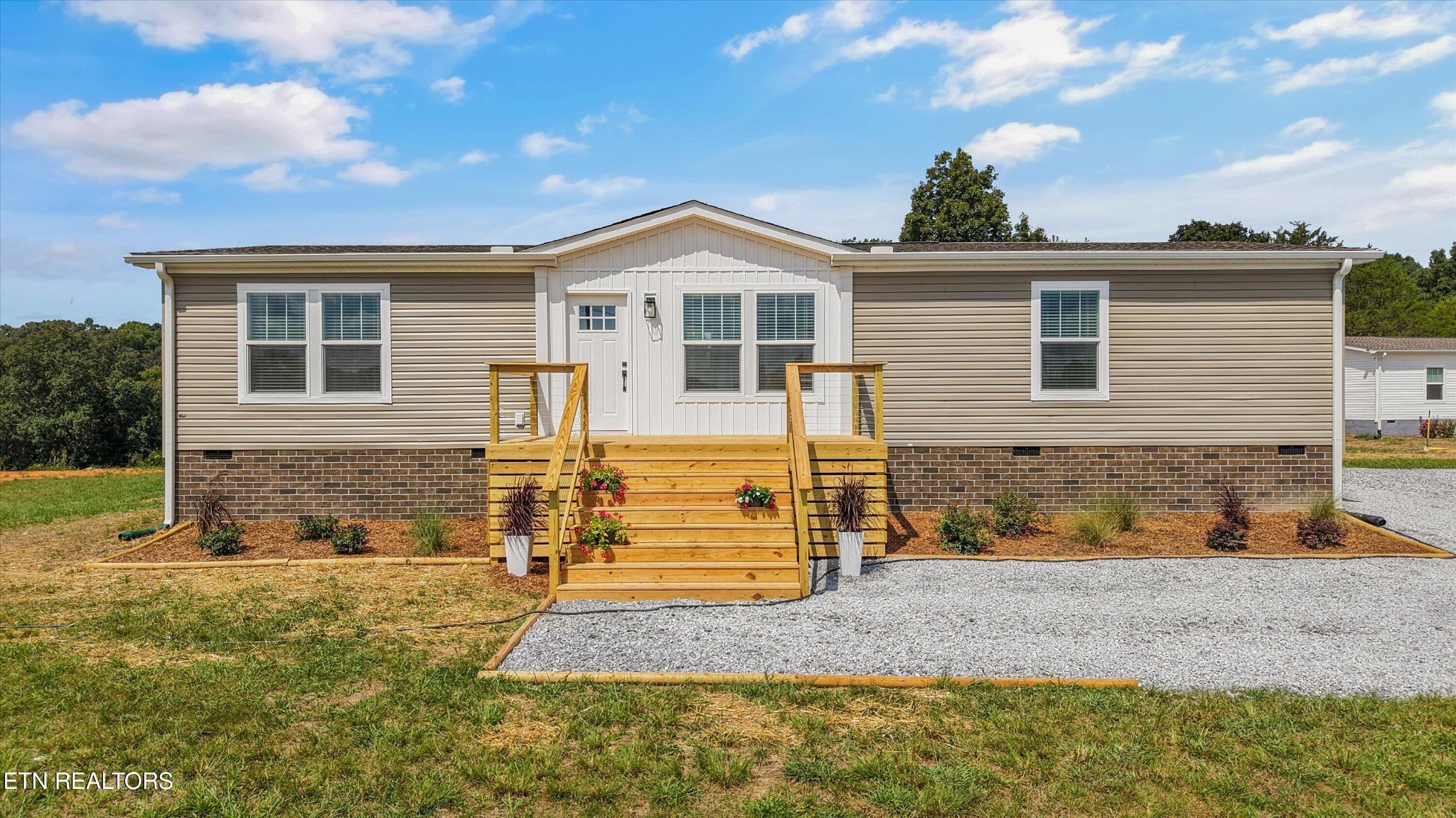 275 County Road 334