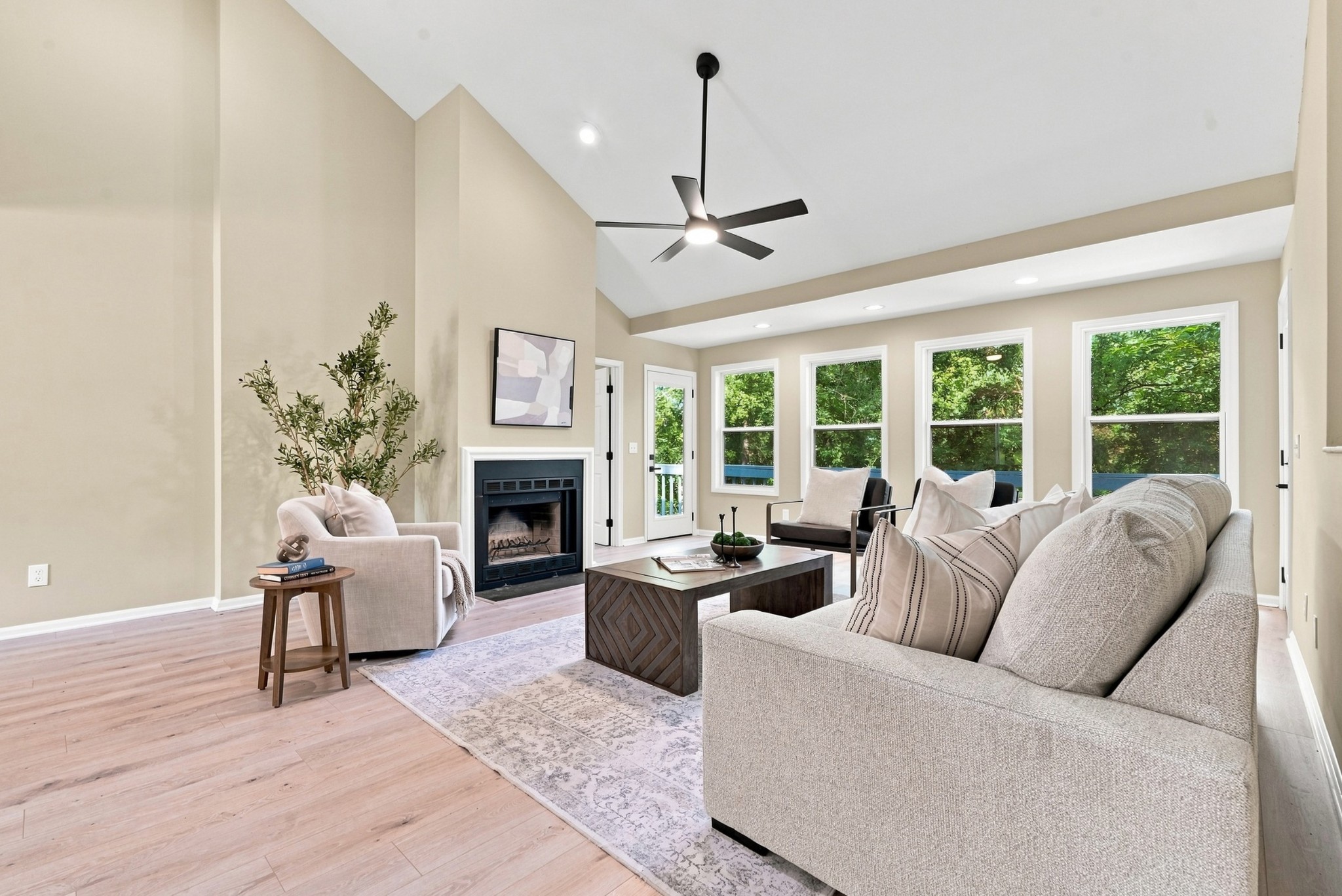 1228 Brenner Dr