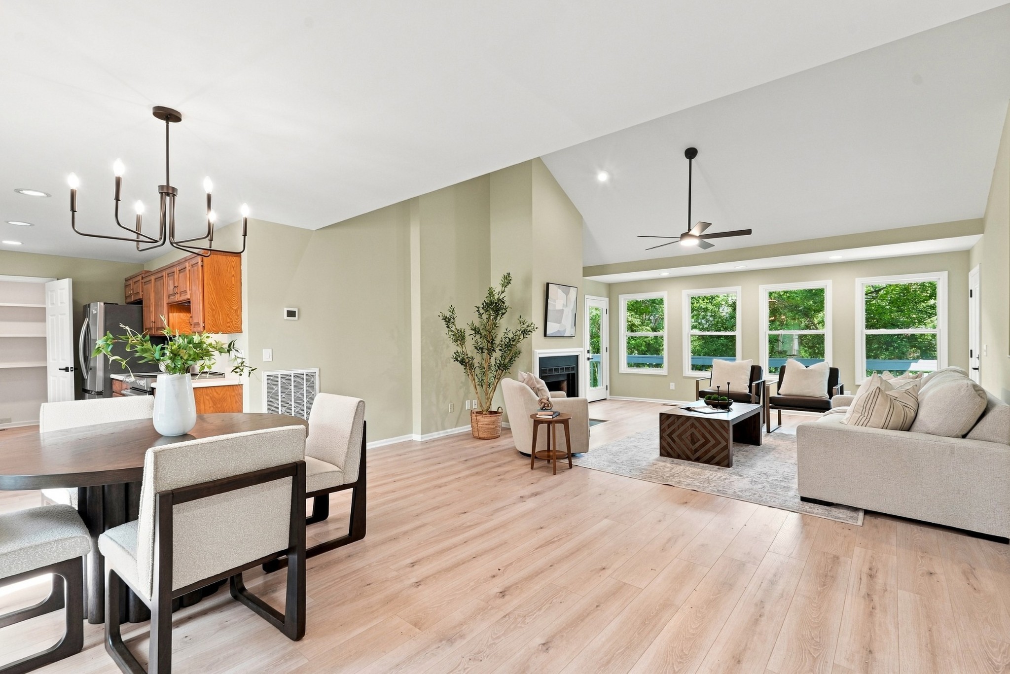 1228 Brenner Dr