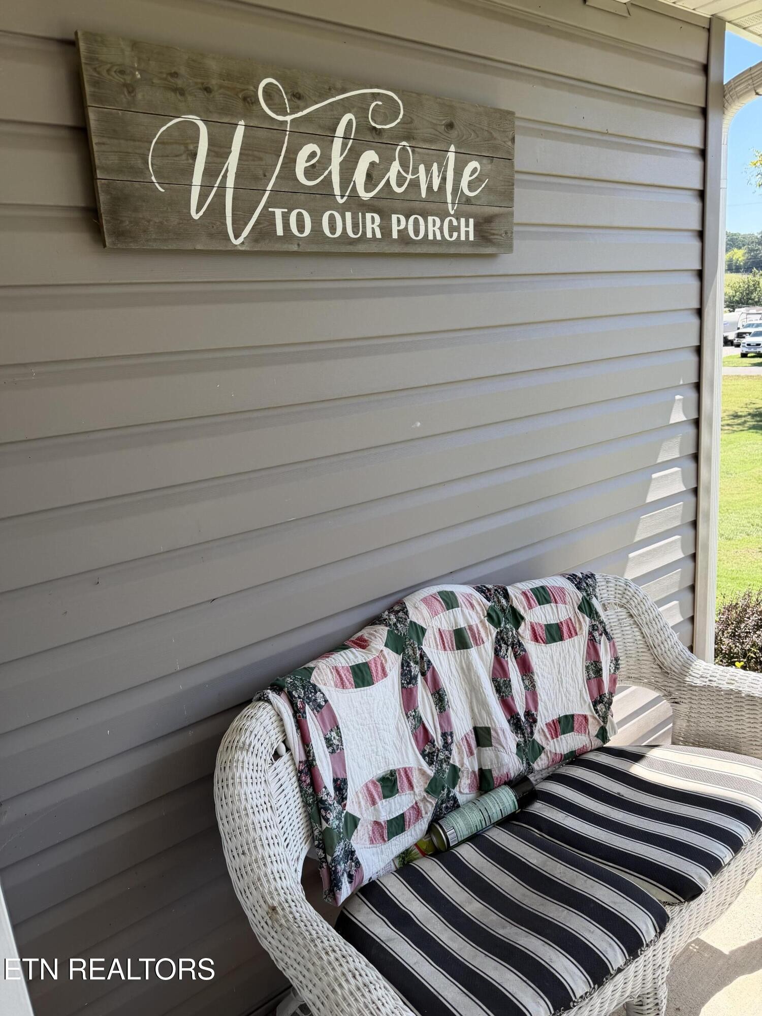 2812 Vicksburg Lane