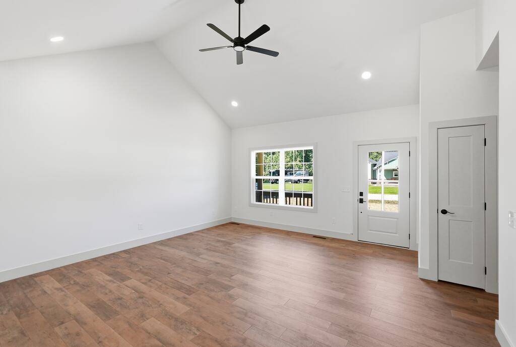 297 Grace Drive, NW
