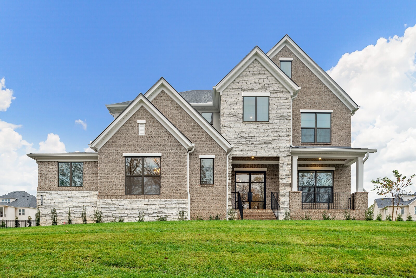 6211 Creole Lane