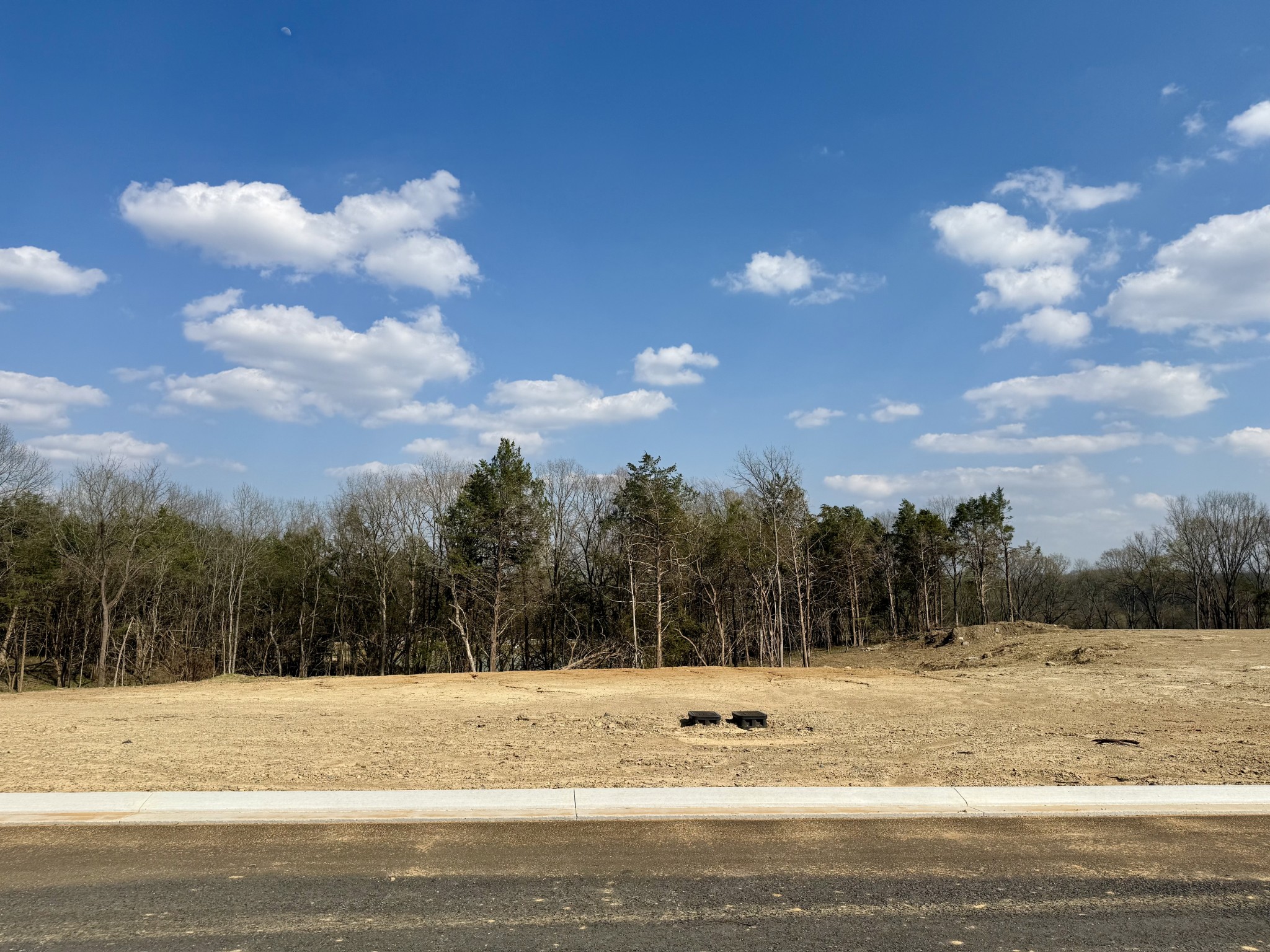 6104 St Charles