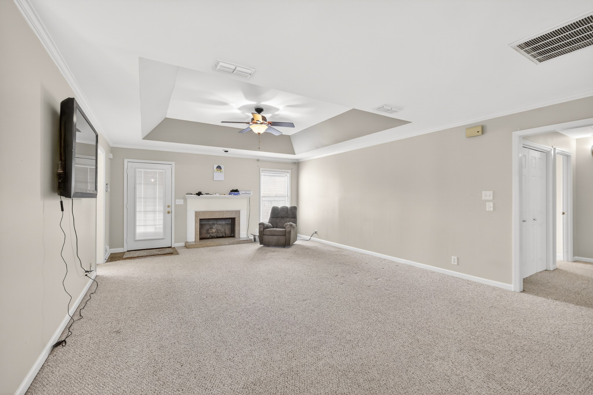 2143 River Chase Dr