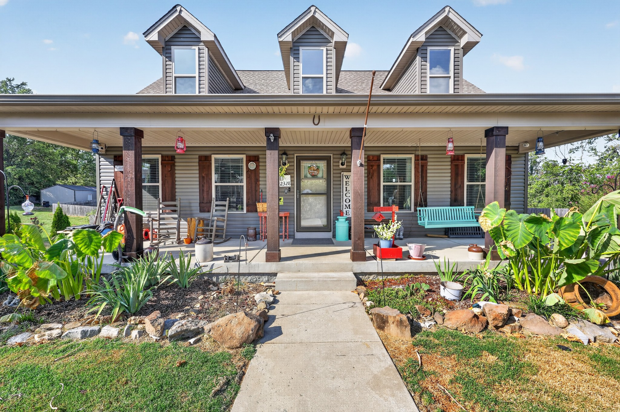 1356 Main St