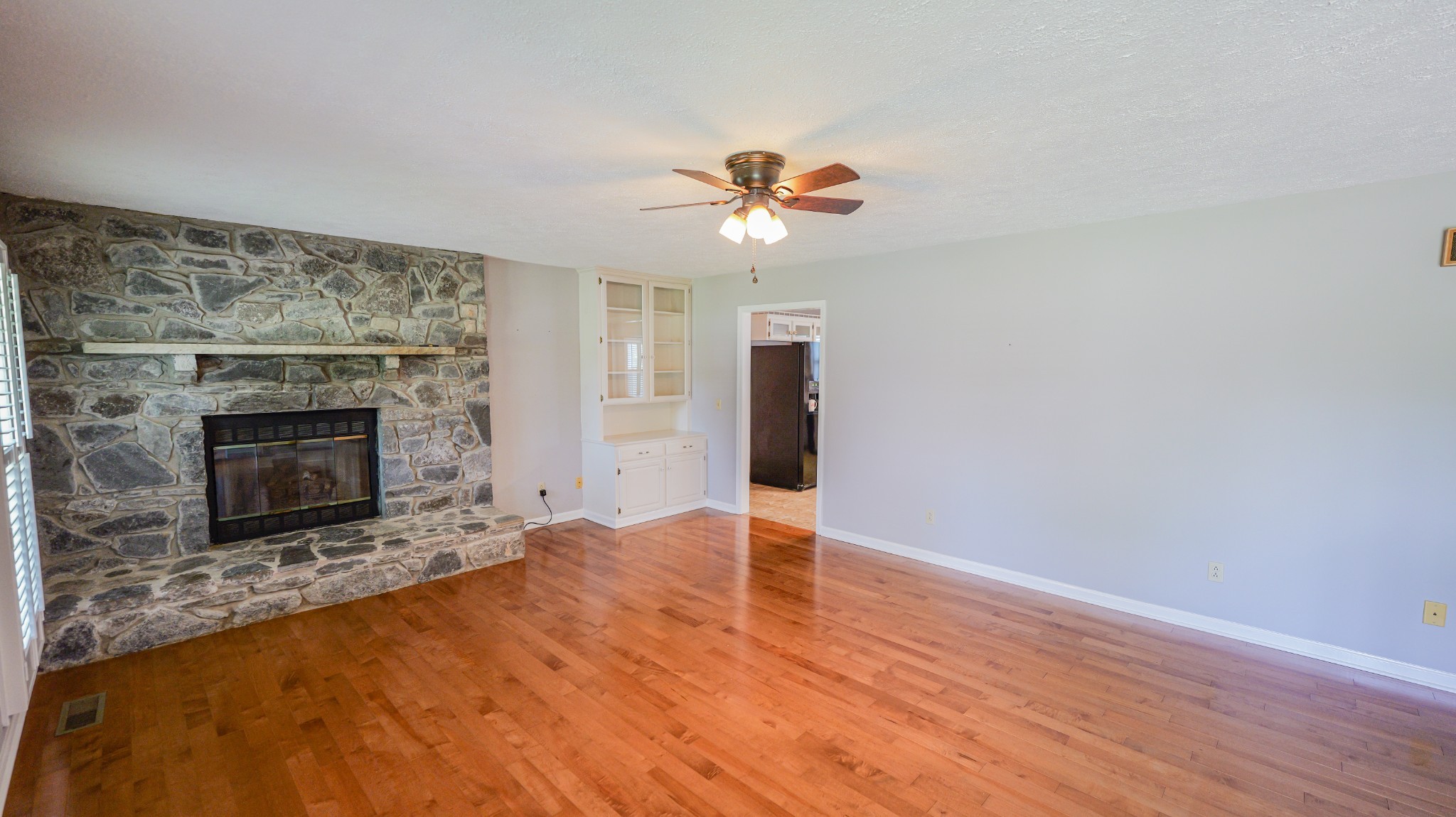 131 Stonehouse Dr