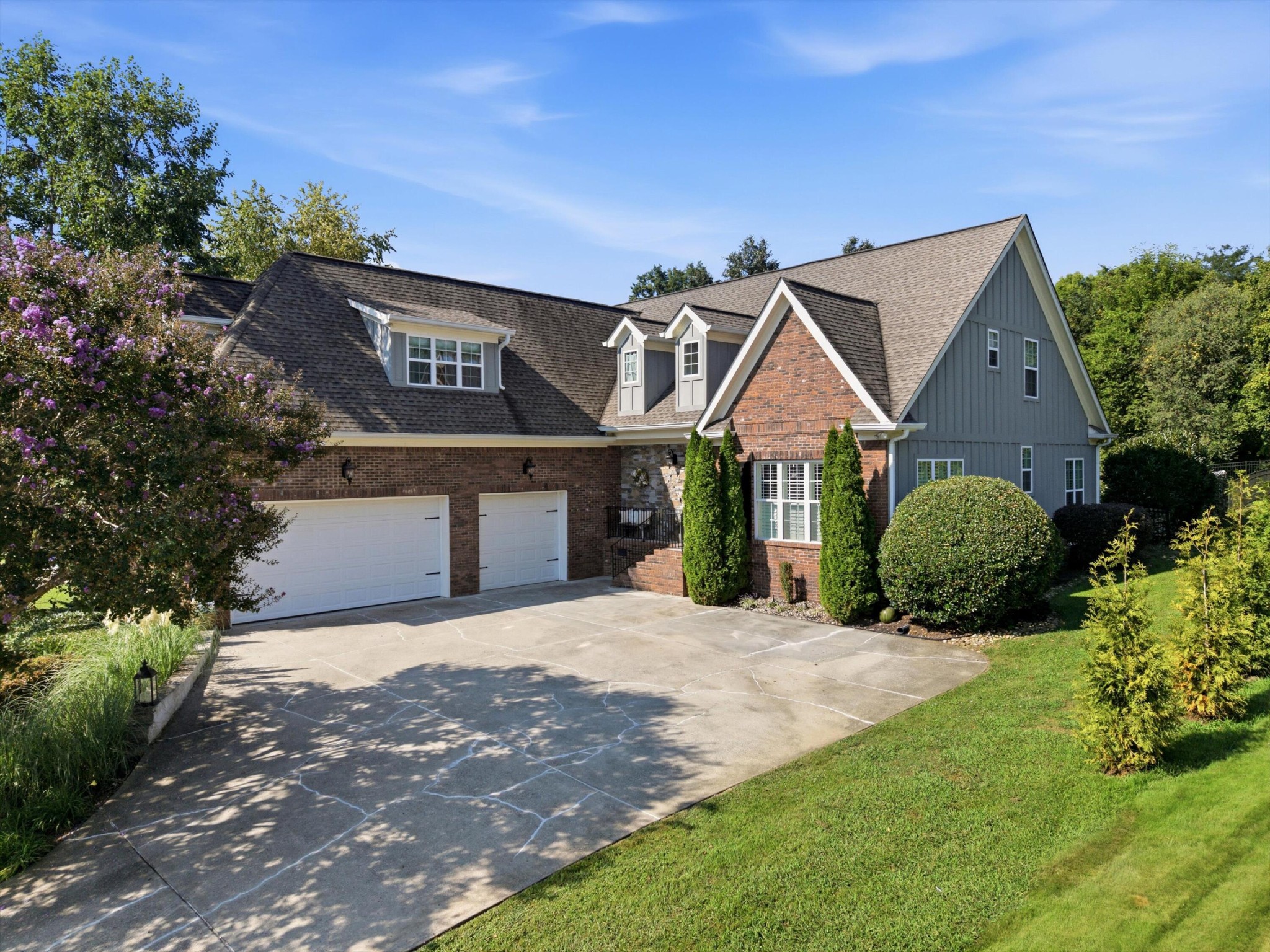 7345 Splendid View Drive