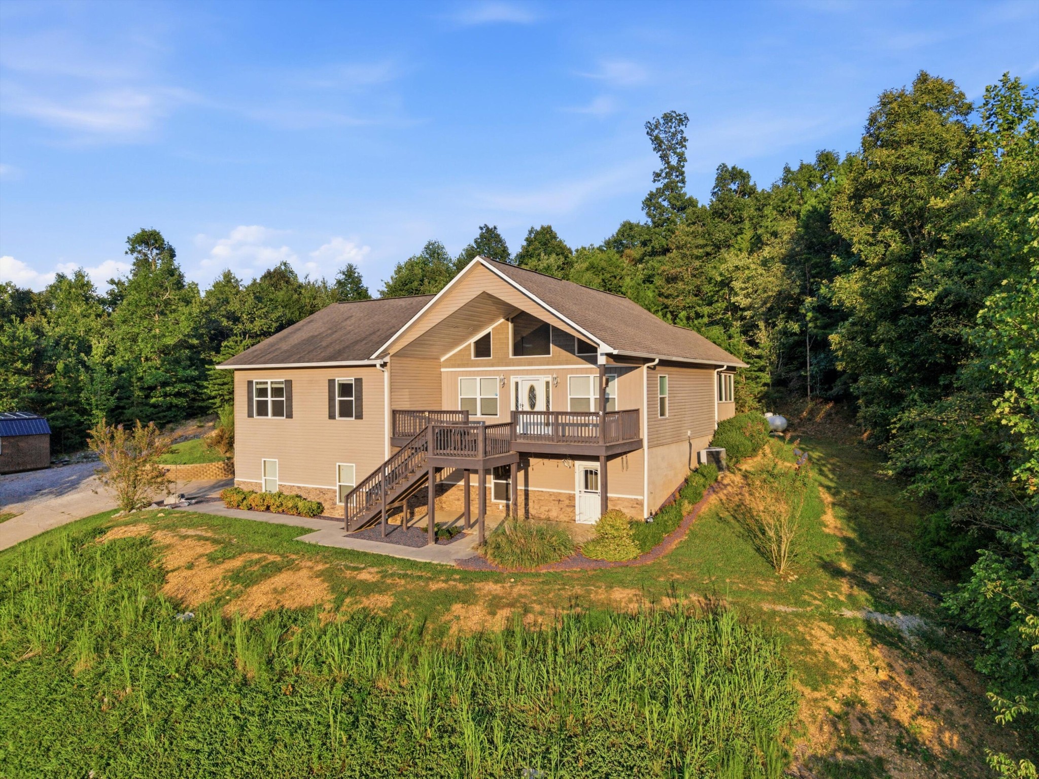 365 Meadowbrook Lane