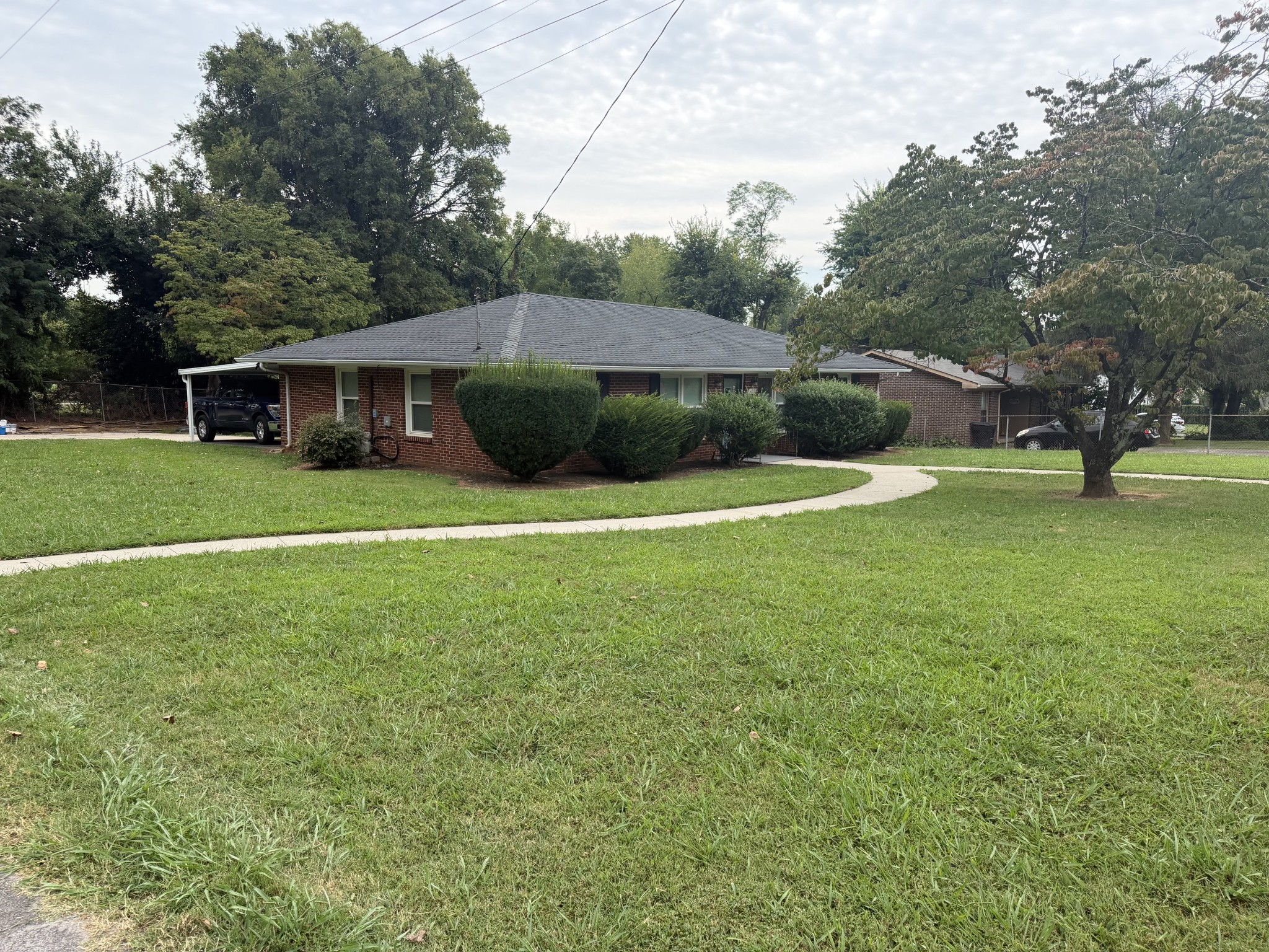1132 White Blvd