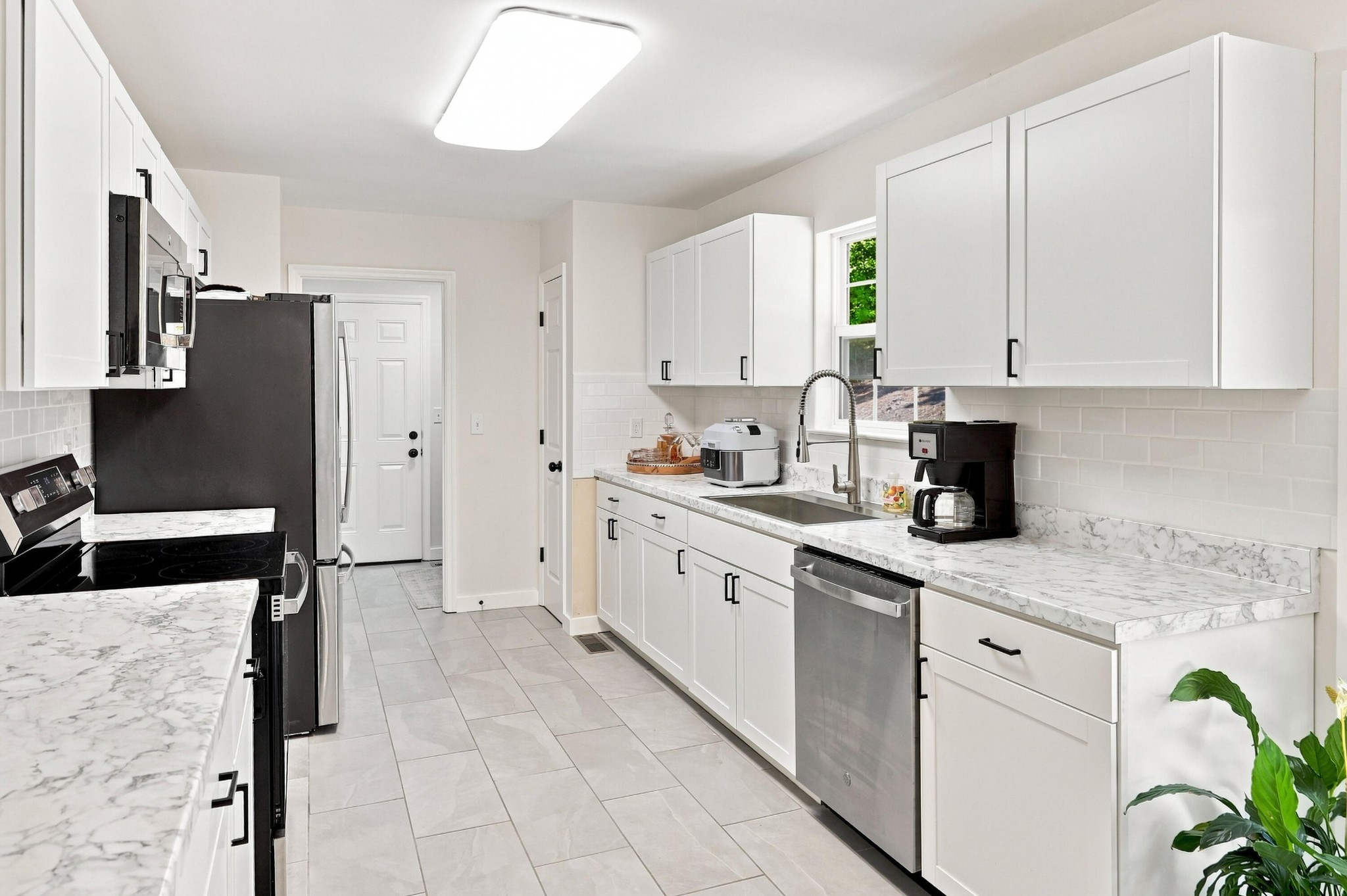 1513 Eads Bluff Road, NW