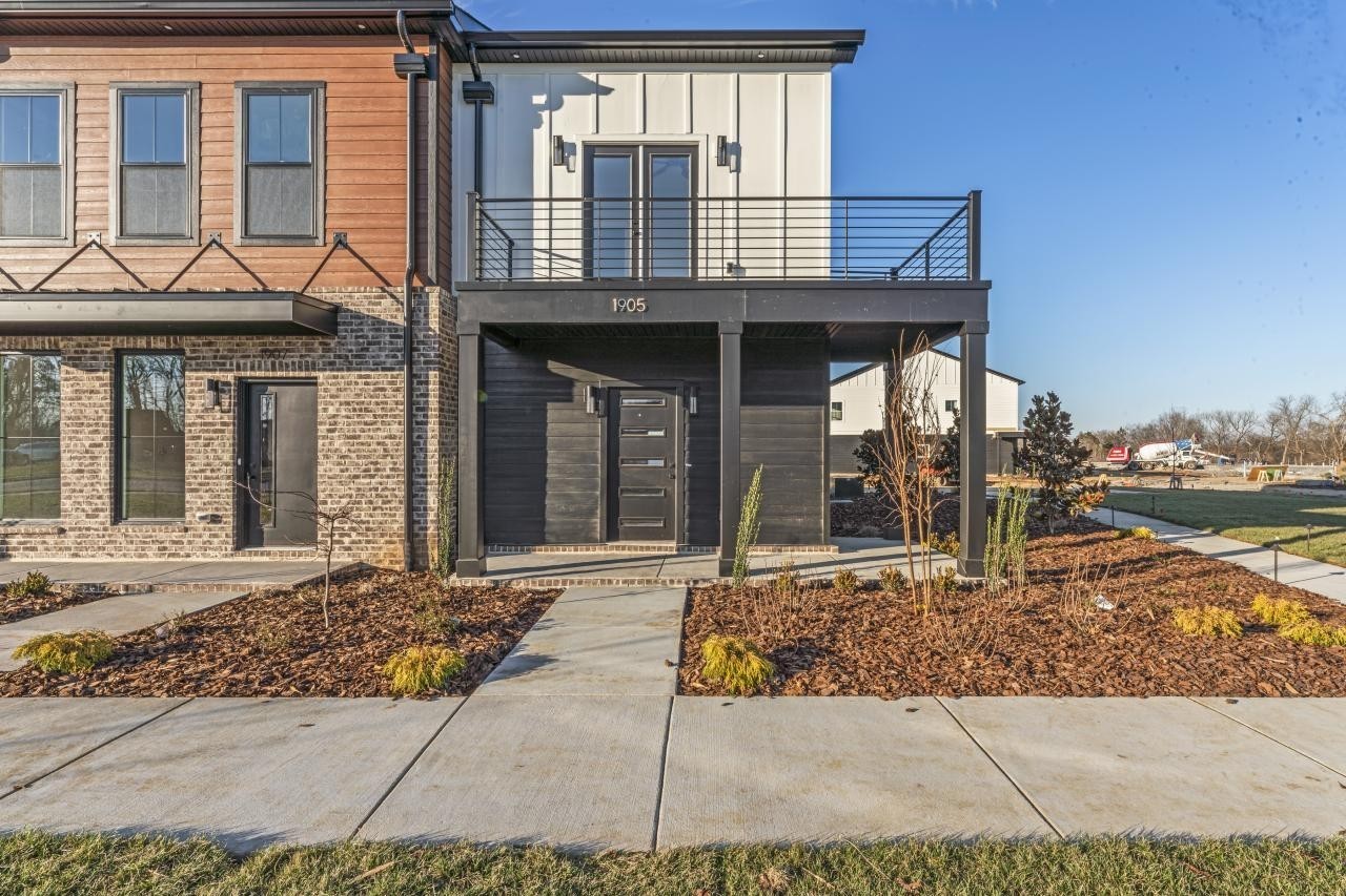 1360 Rebecca Johns Dr