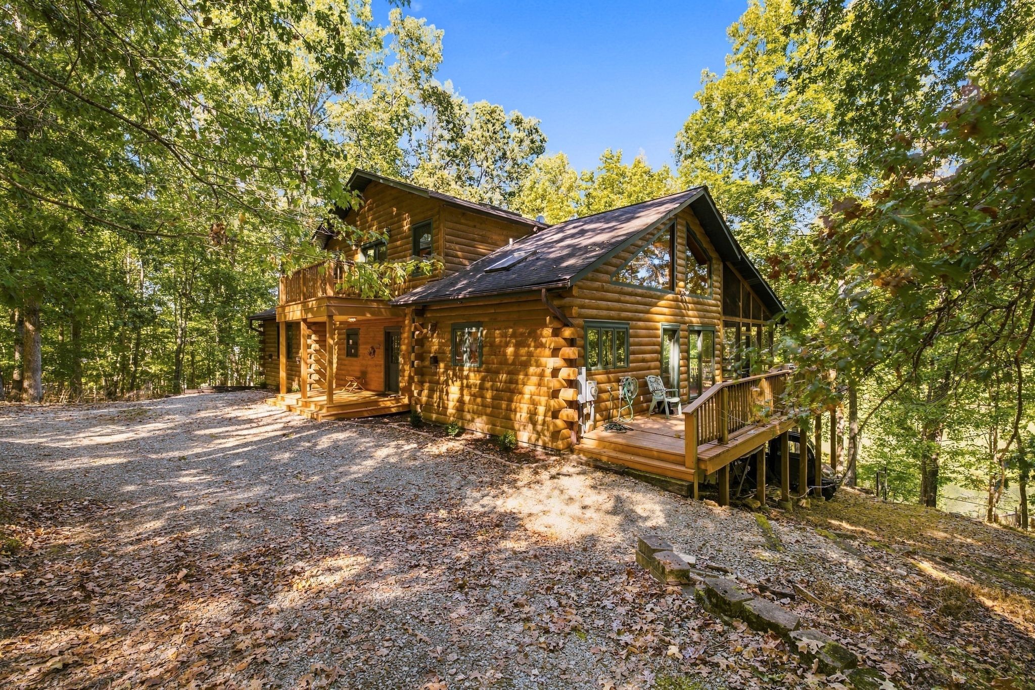 2126 Westlake Dr